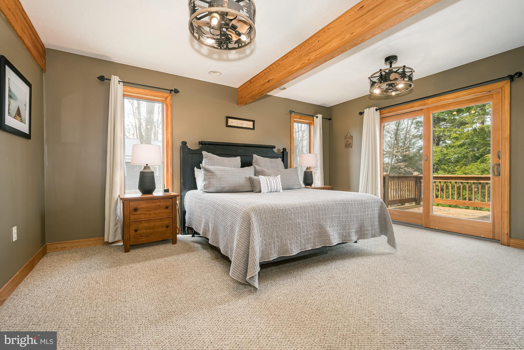 WATERFRONT GREENS - Residential