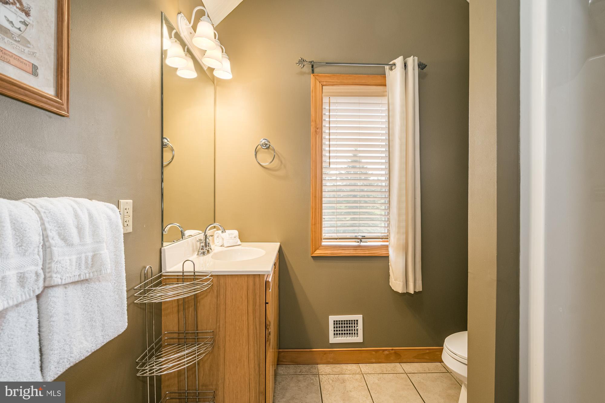 WATERFRONT GREENS - Residential