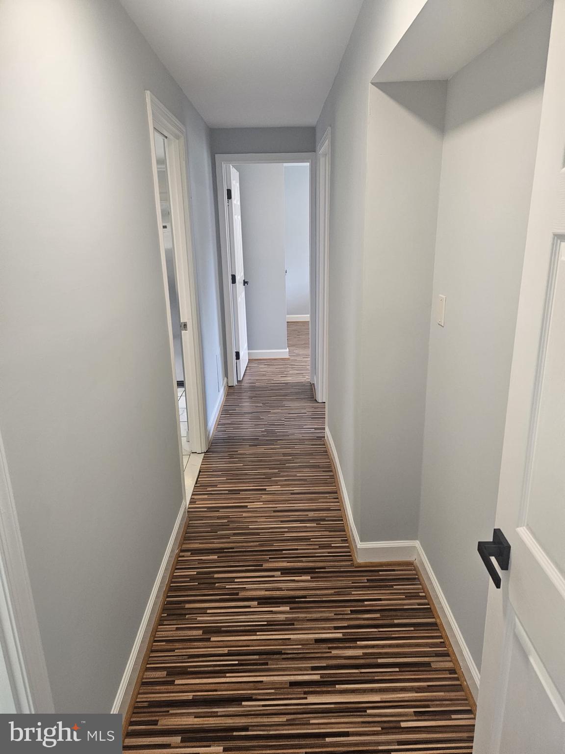 QUINCE ORCHARD KNOLLS - Residential Lease