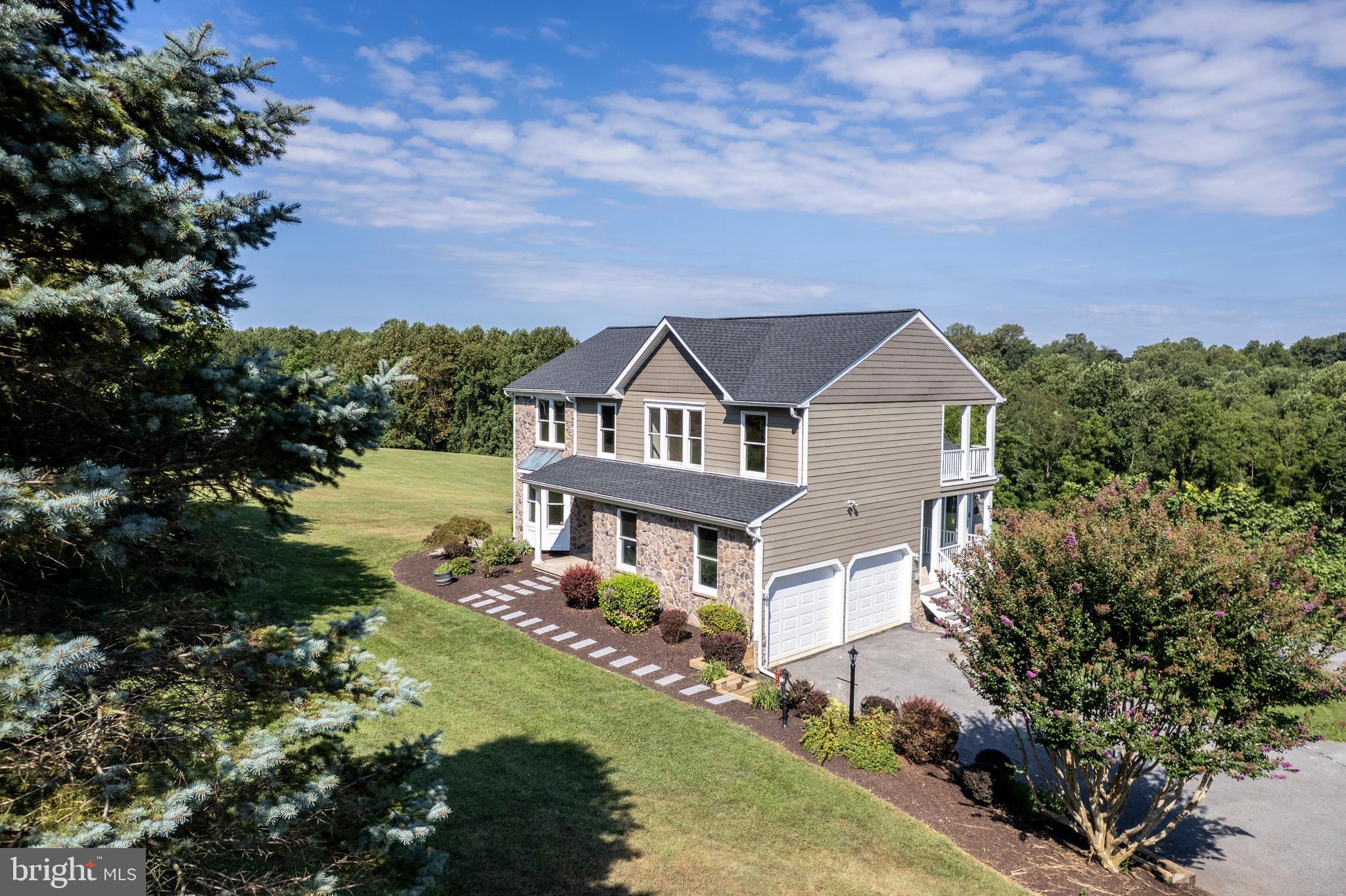3043 DEEP VALLEY DRIVE