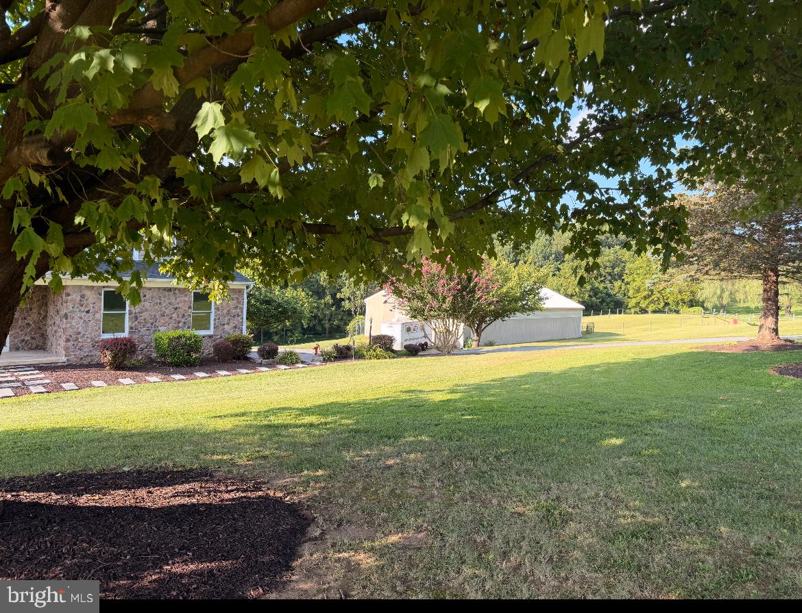 3043 DEEP VALLEY DRIVE