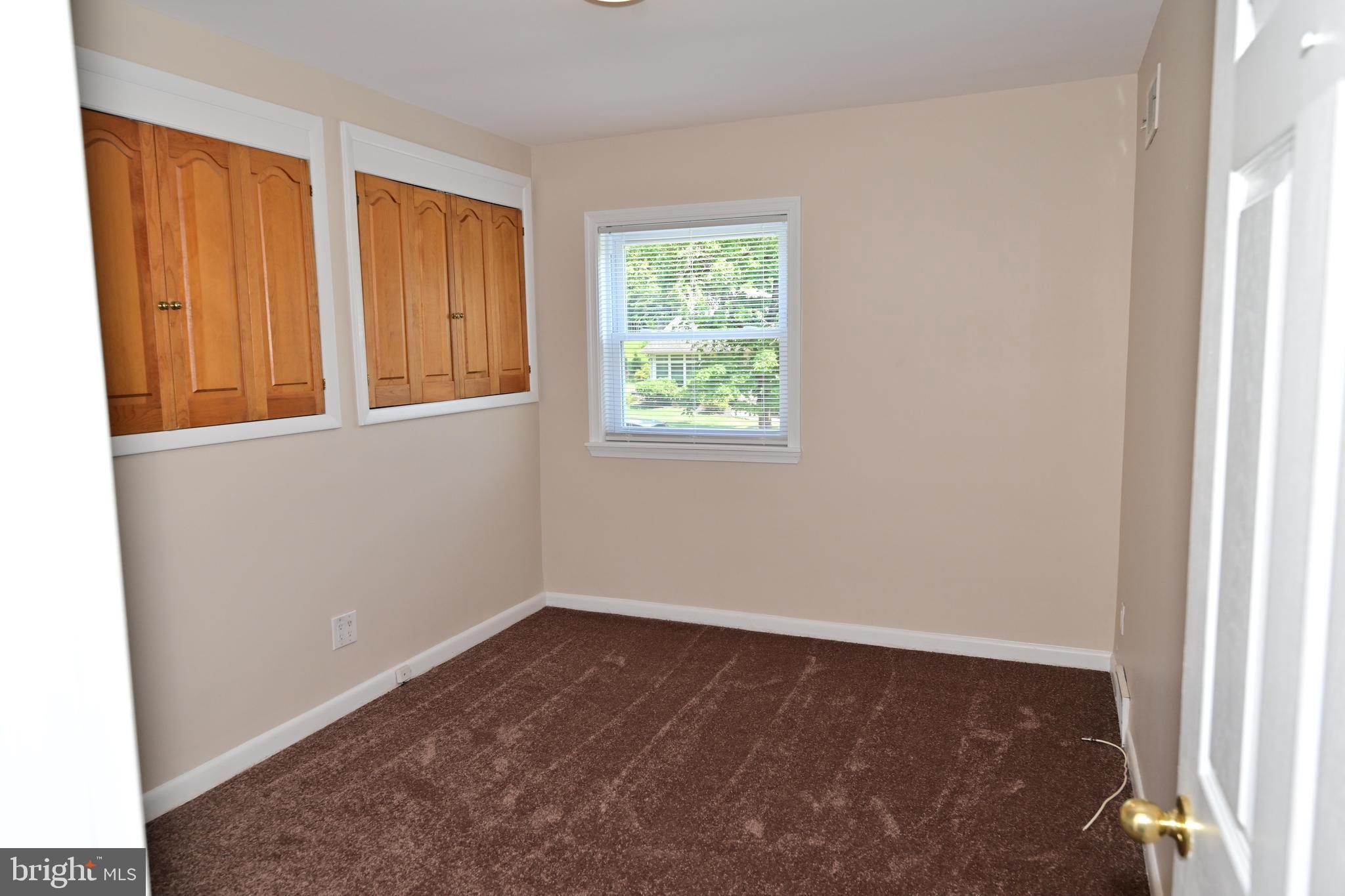 TWICKENHAM VILLAGE - Residential