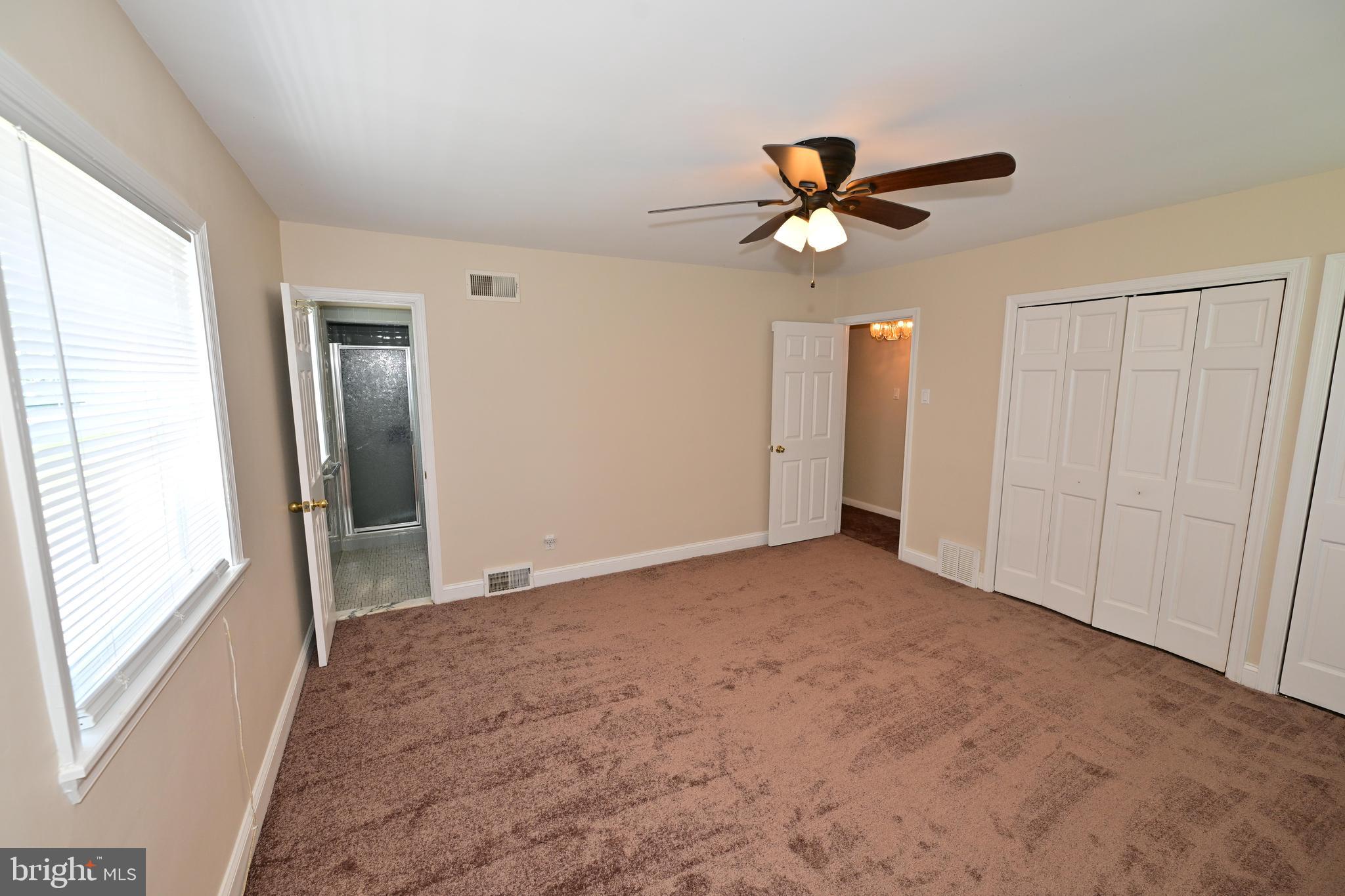 TWICKENHAM VILLAGE - Residential