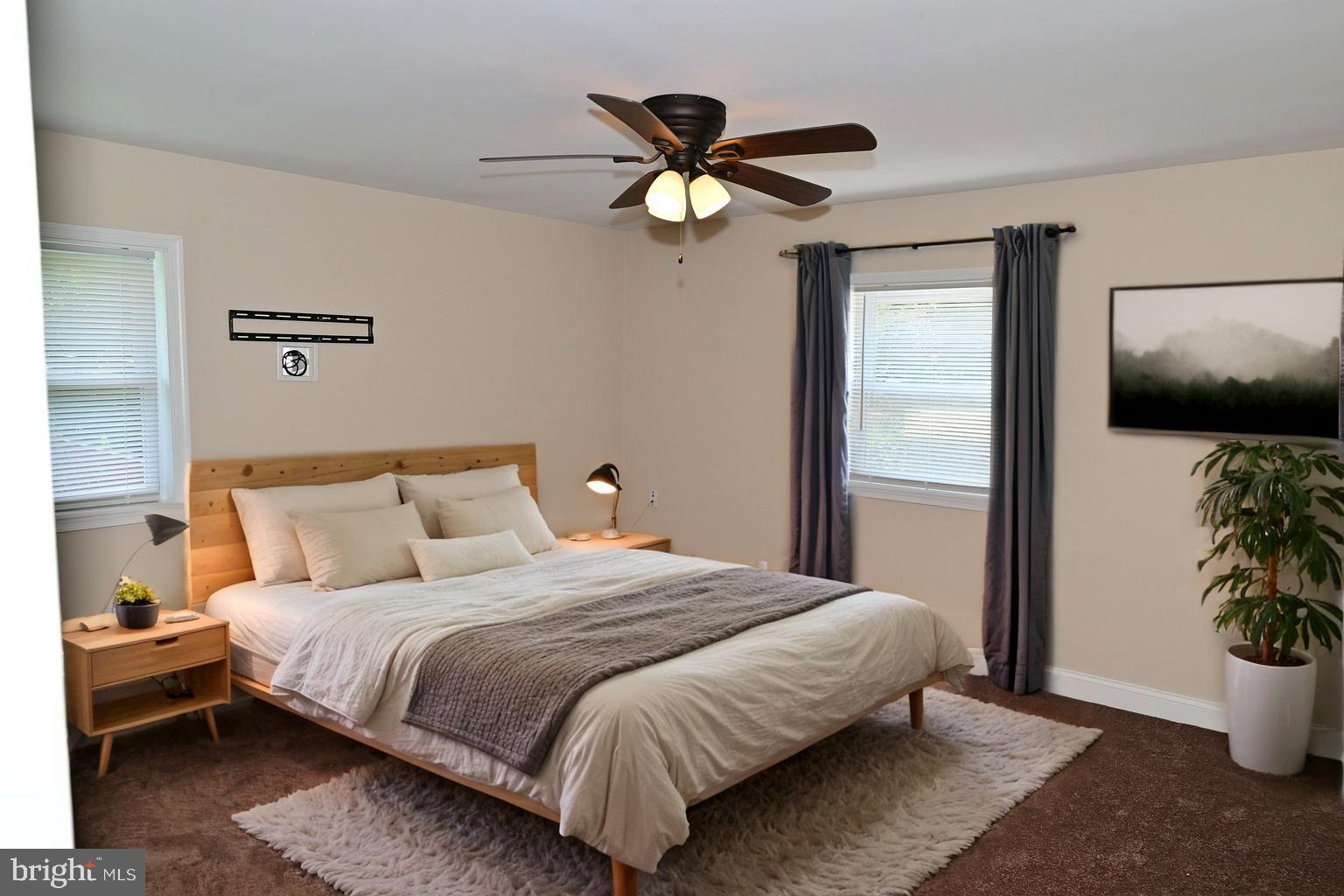 TWICKENHAM VILLAGE - Residential