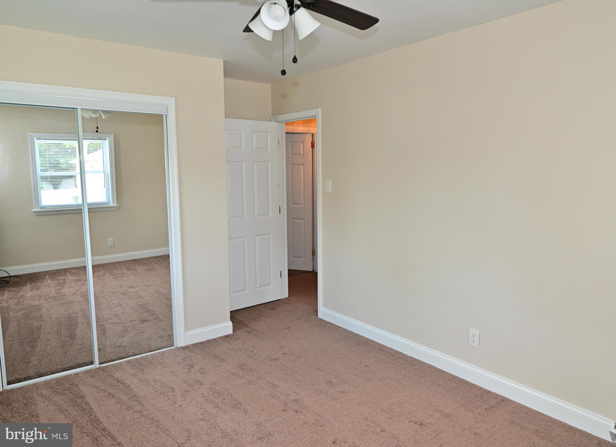 TWICKENHAM VILLAGE - Residential