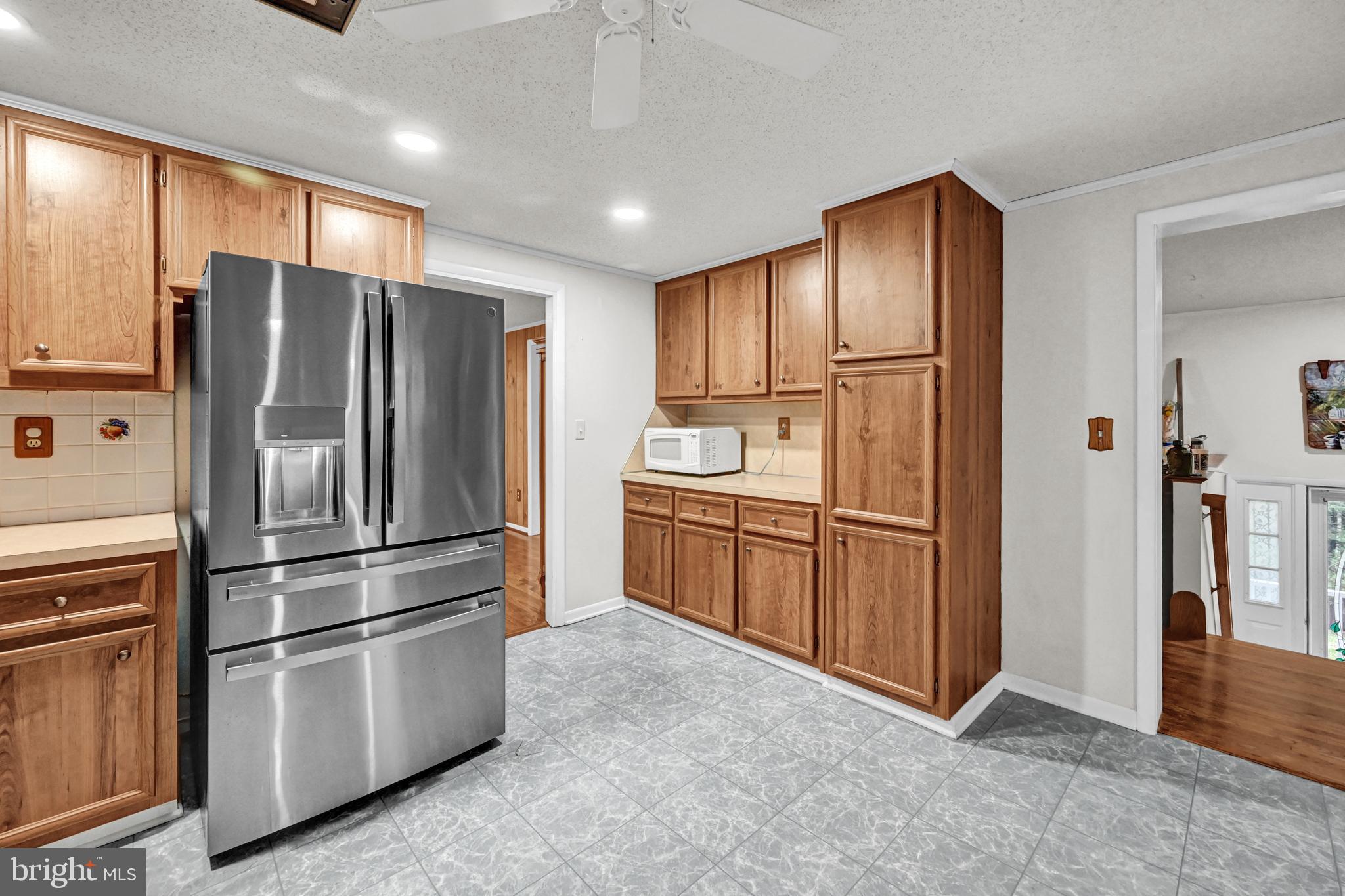 MYERSVILLE - Residential