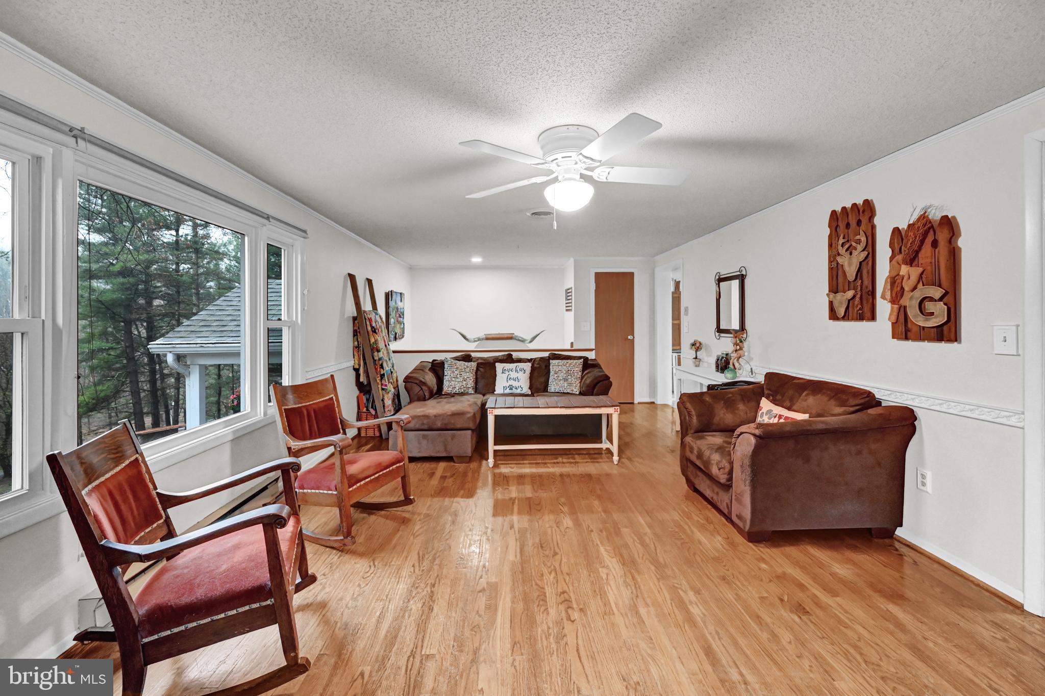 MYERSVILLE - Residential