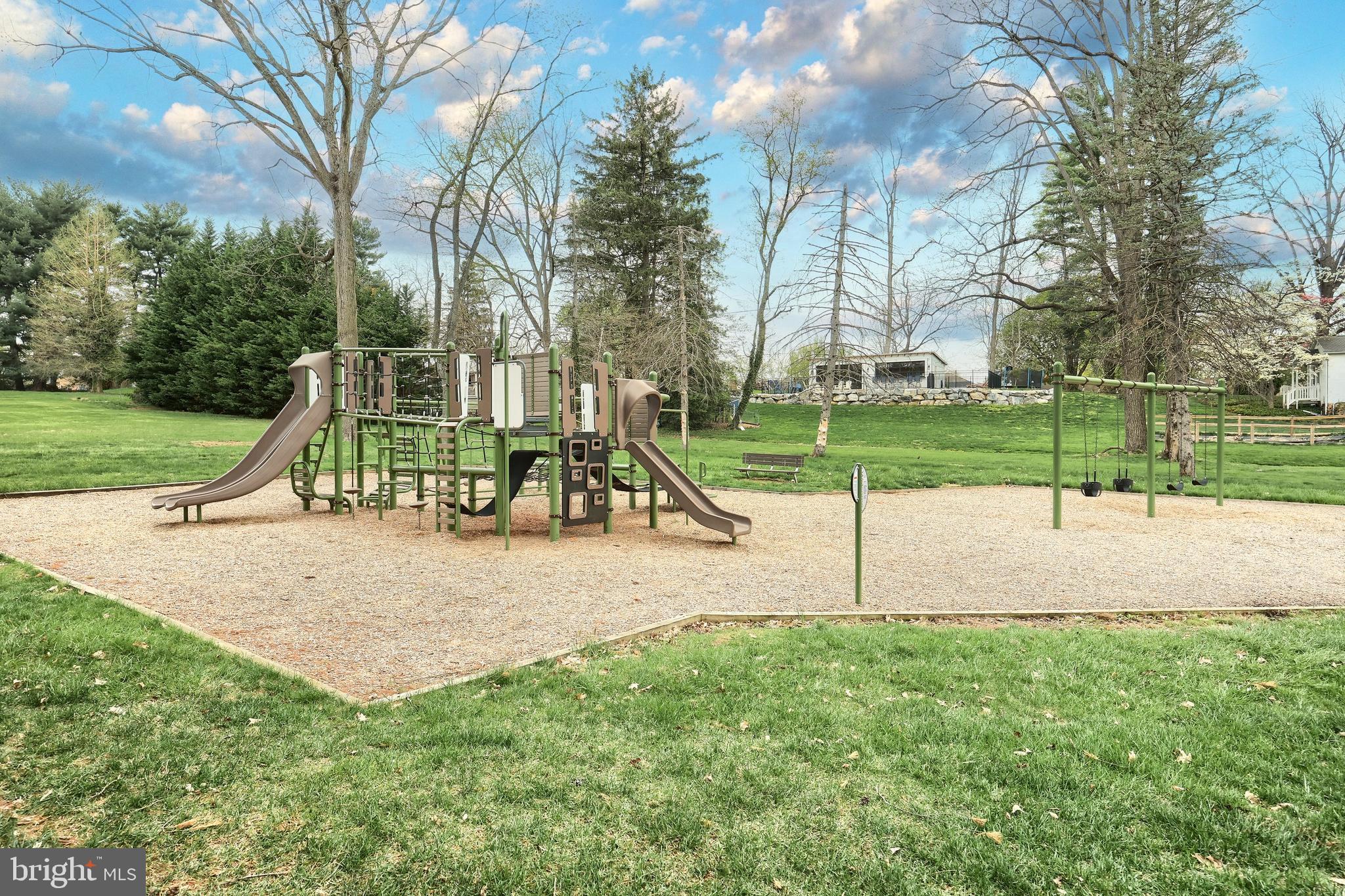 STONEWOOD FARMS - Residential