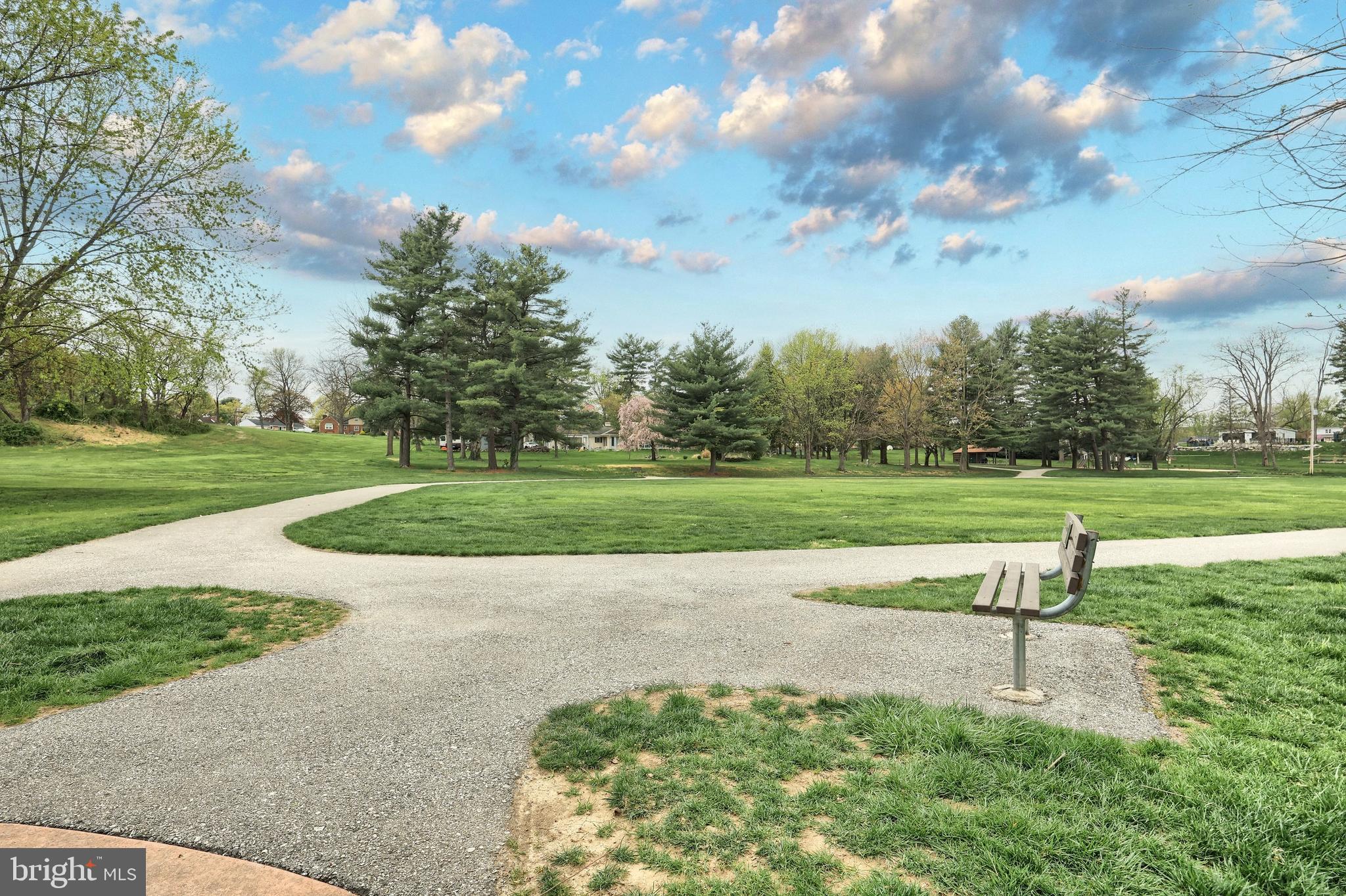 STONEWOOD FARMS - Residential