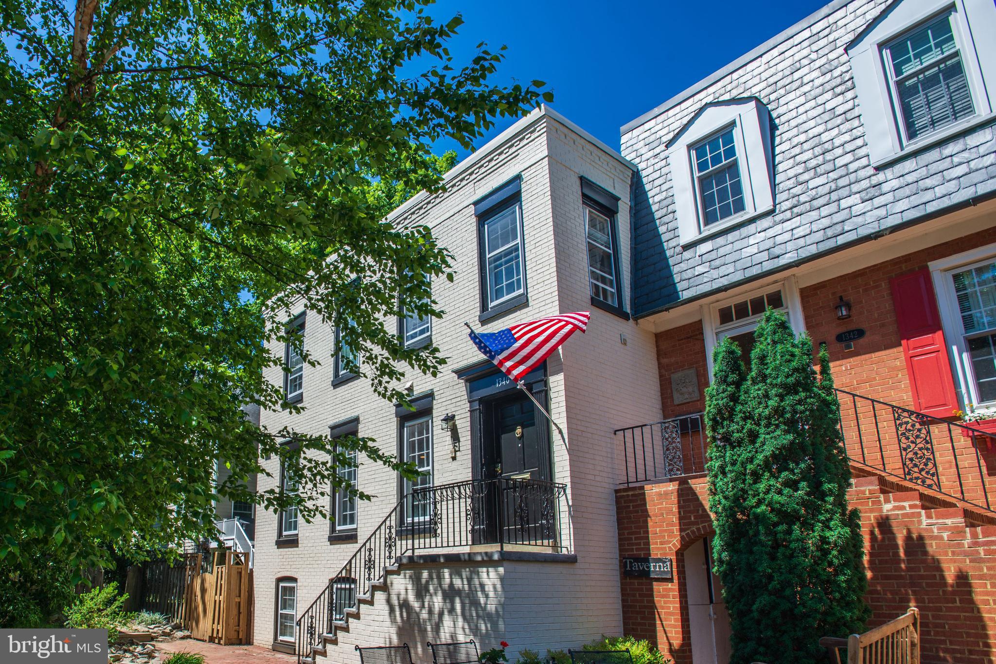 LYNNBROOK - Residential