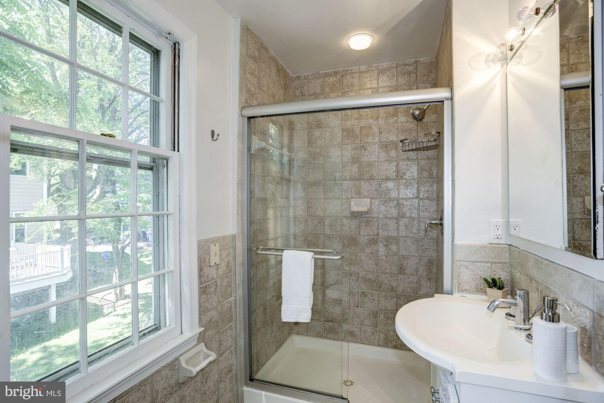 LYNNBROOK - Residential