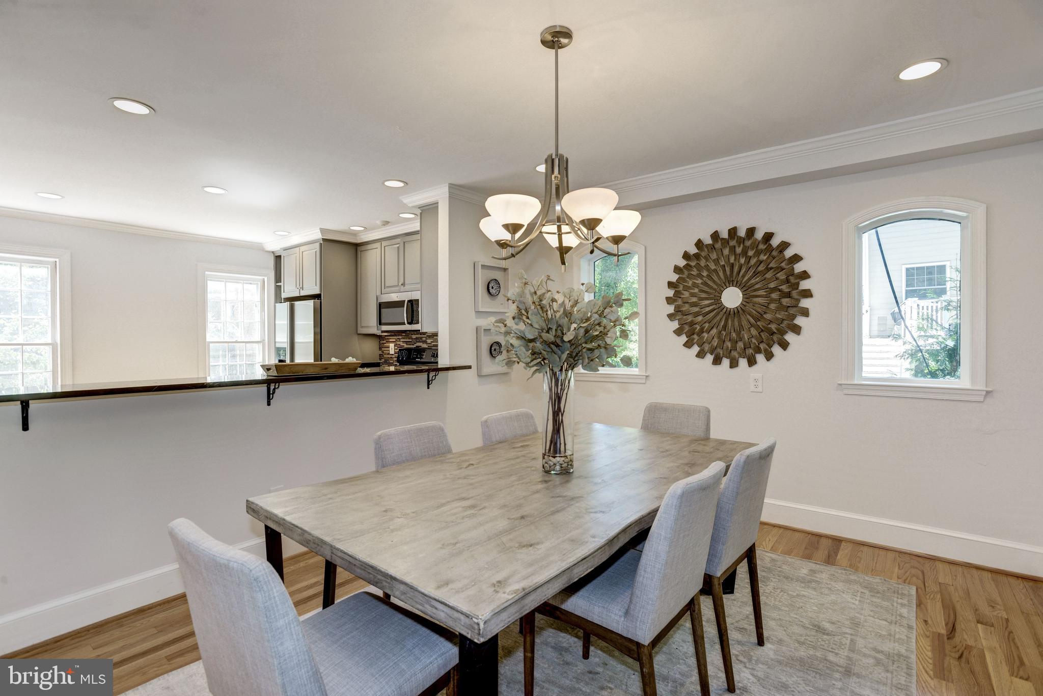 LYNNBROOK - Residential