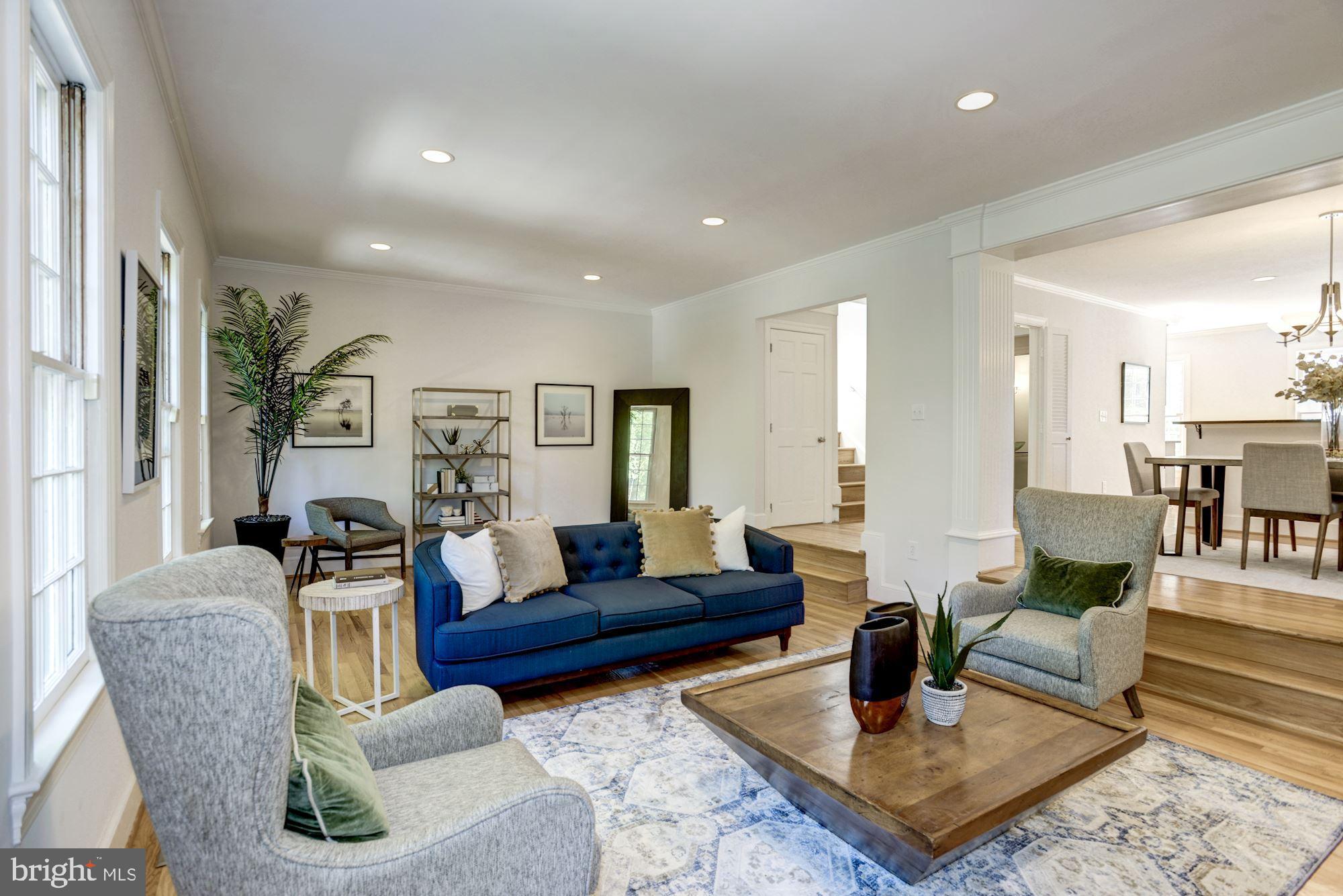 LYNNBROOK - Residential