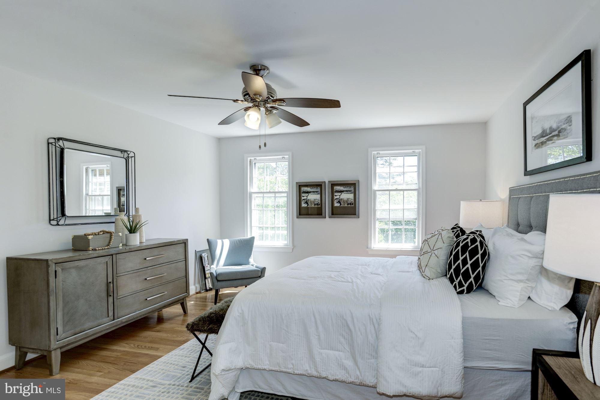 LYNNBROOK - Residential