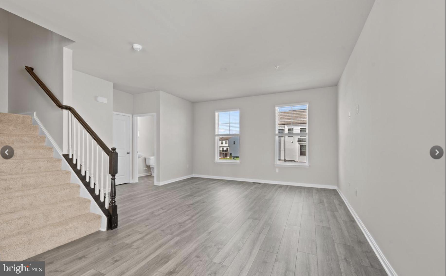 RENN QUARTER - Residential Lease