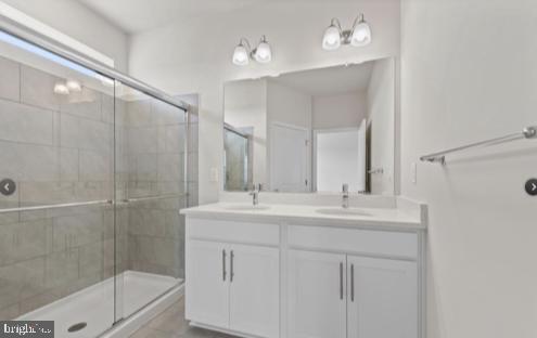 RENN QUARTER - Residential Lease