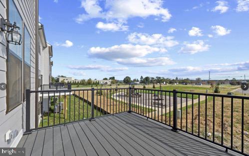 RENN QUARTER - Residential Lease