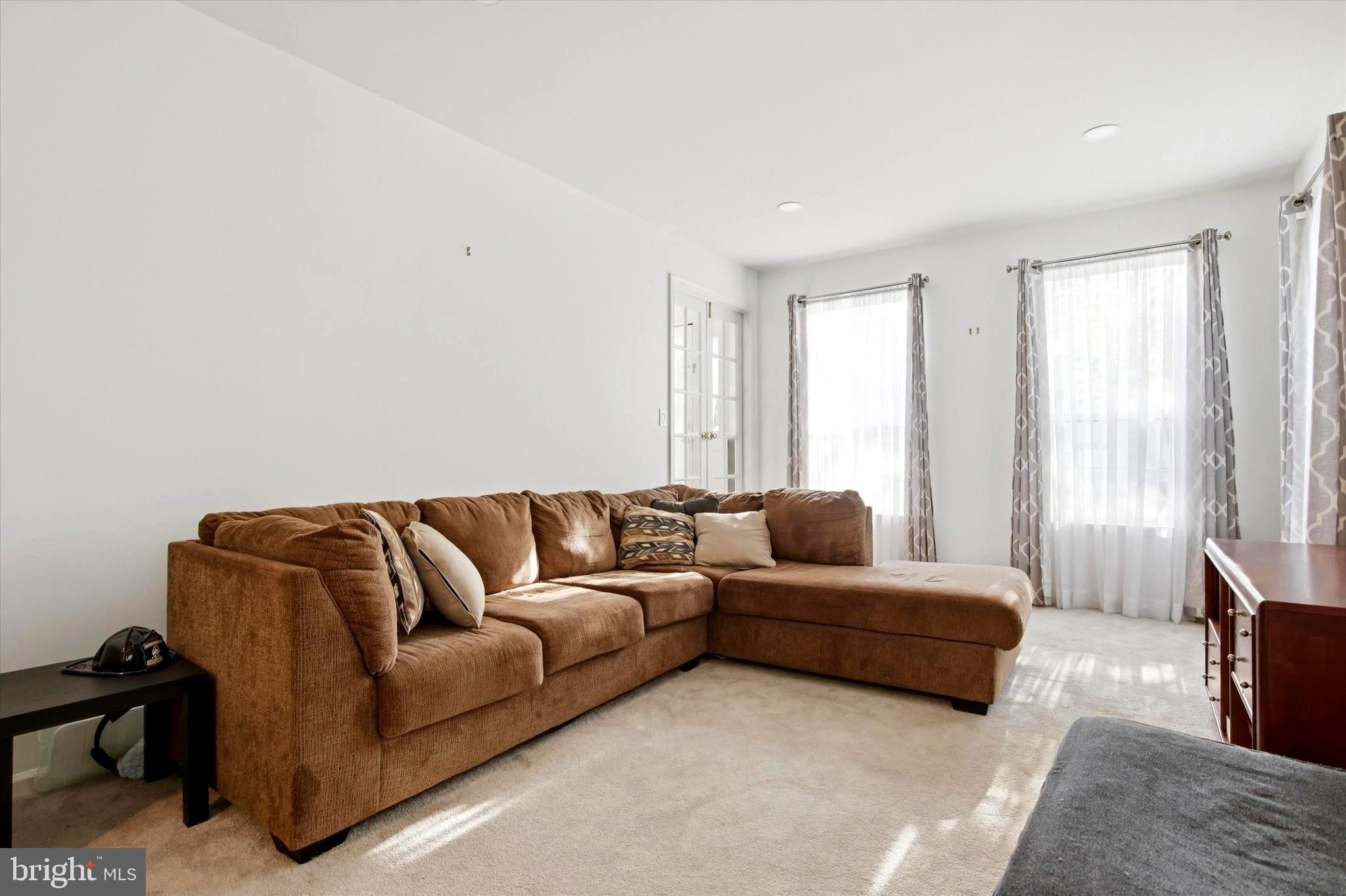 FOX HEATH - Residential