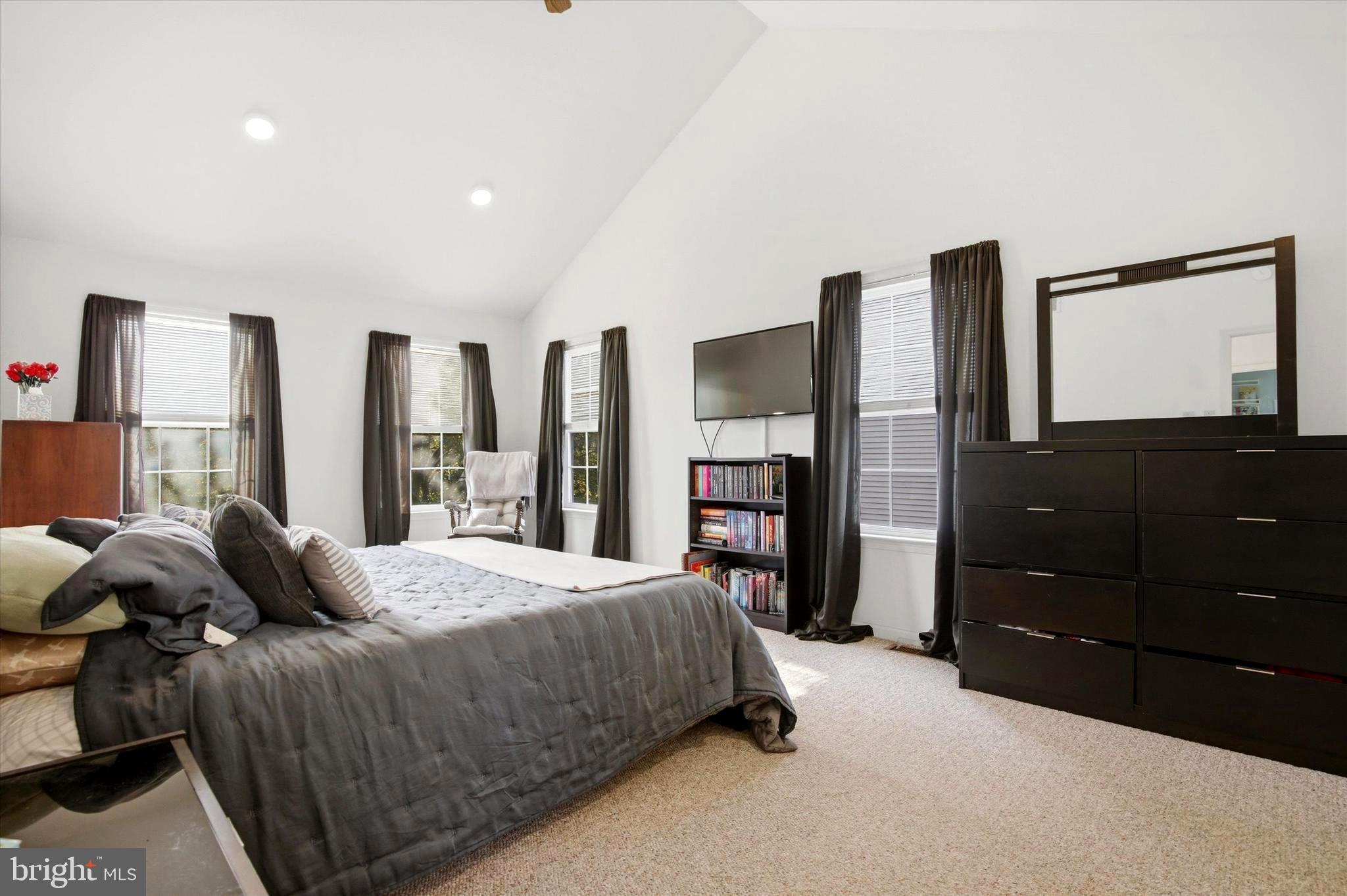 FOX HEATH - Residential