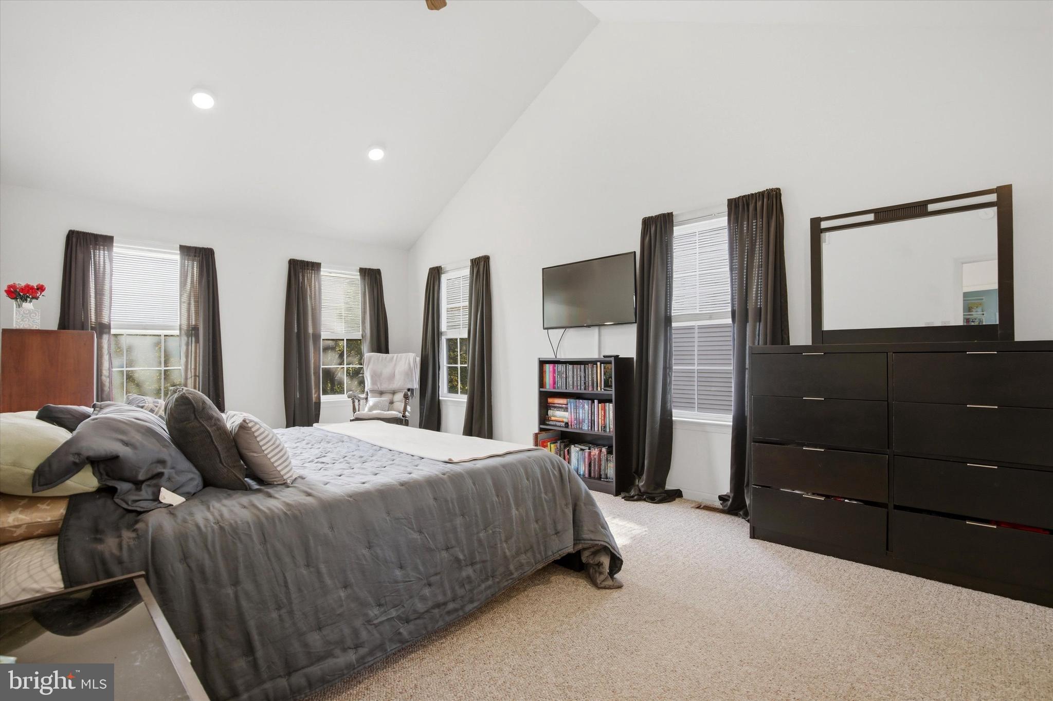 FOX HEATH - Residential