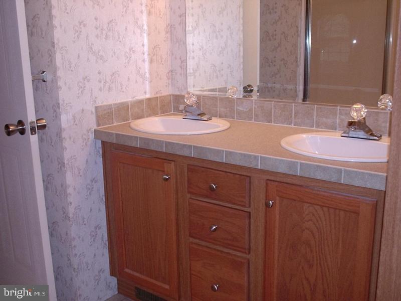 HERITAGE ESTATES - Residential