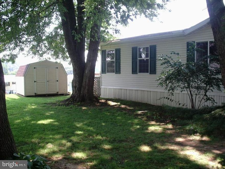 Priced to sell quick - more than half of resale value! Needs all appliances, some renovations.  2005 Skyline 28x52 Greenbriar Ephrata Y4 model. 3 walk-in closets, upgraded panel doors and wood trim package, tilt insulated windows, corner shower, 8x12 shed, 16x16 deck, tile accents. Enjoy shaded lot w/ covered rear deck and 2 car driveway. 1 pet allowed, BIG DOG ok! These are old pictures. AS IS Condition - must be a cash sale.