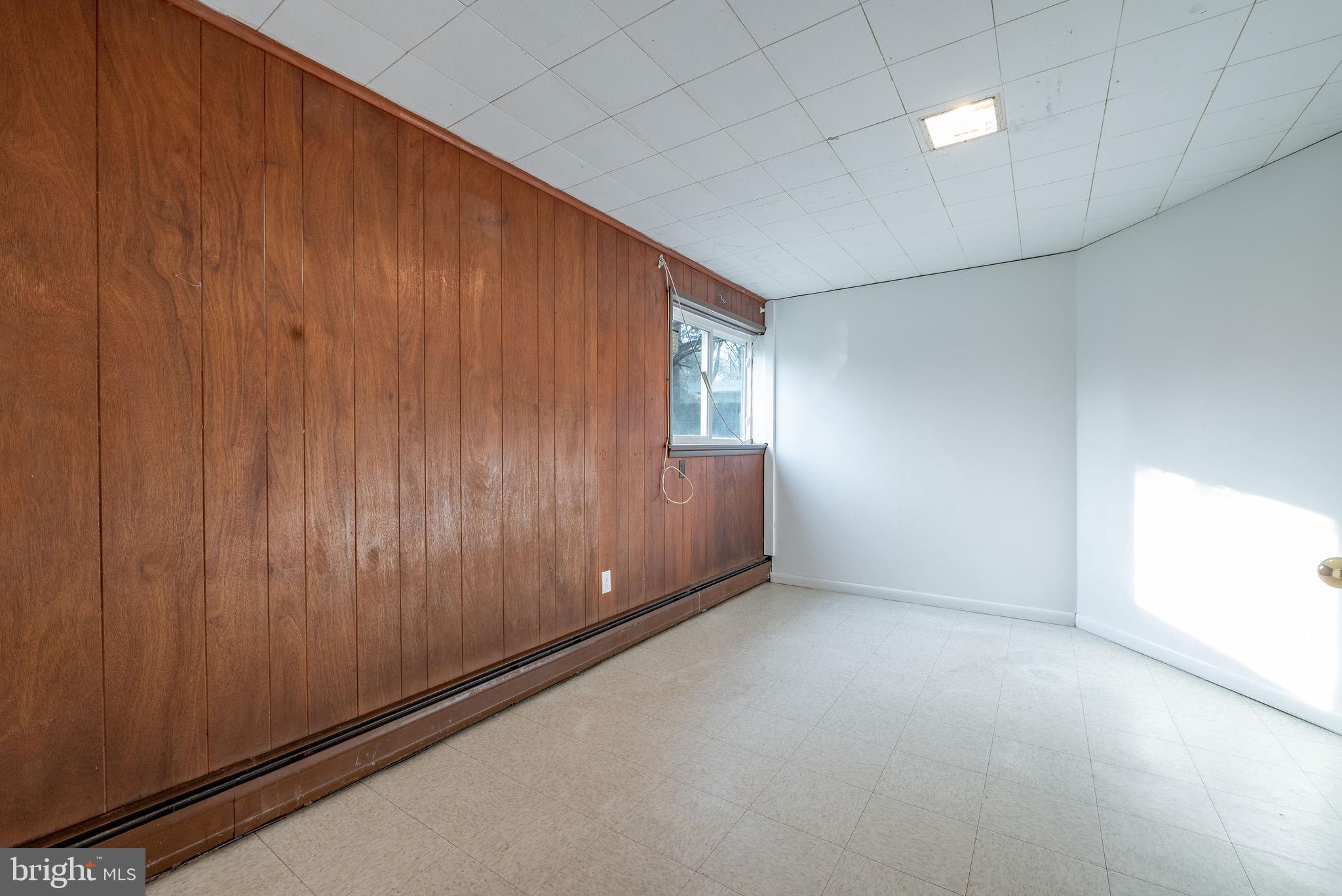 CHATHAM - Residential Lease