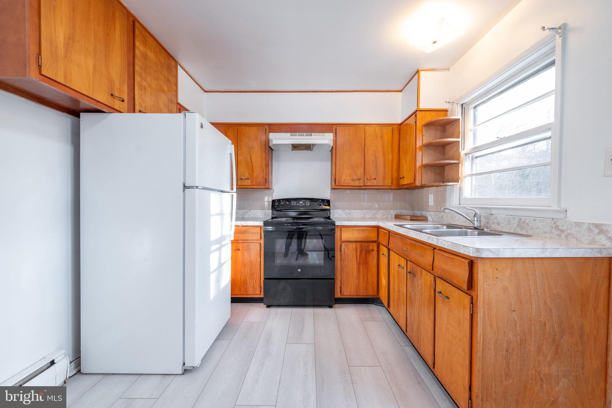 CHATHAM - Residential Lease