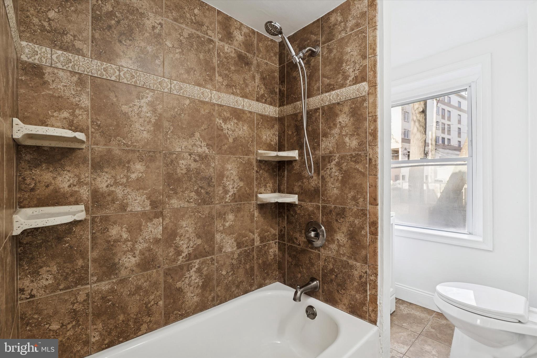 WEST CHESTER BORO - Residential Lease