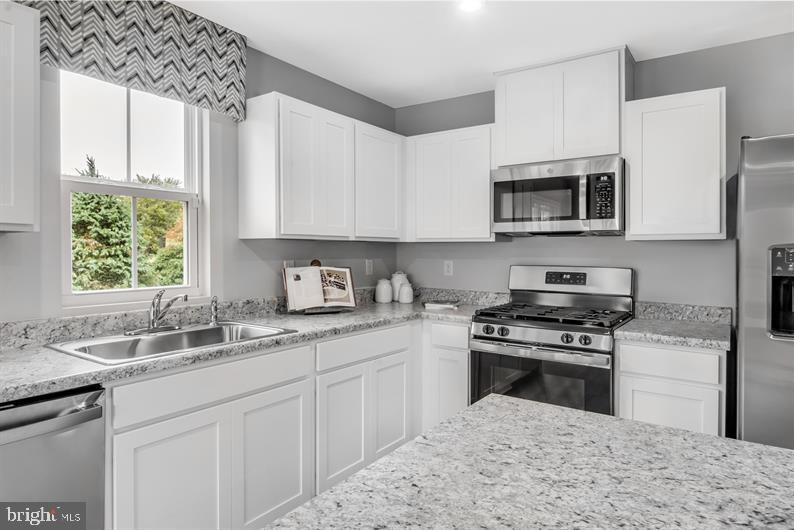 29 DEBRA LANE 61B