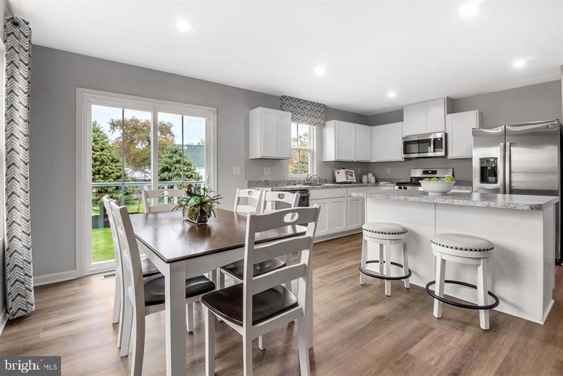 29 DEBRA LANE 61B