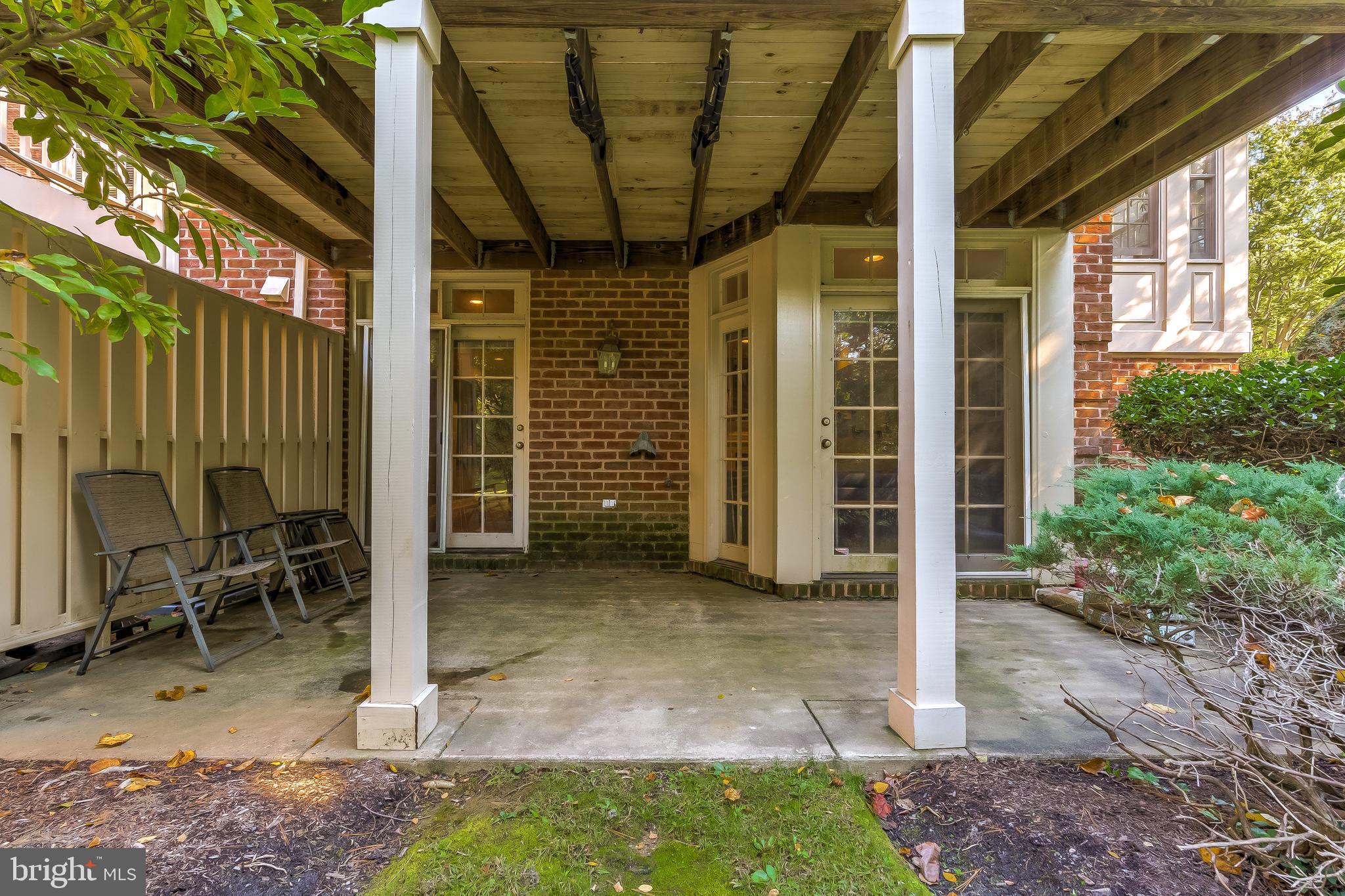 WELLINGTON WOODS - Residential