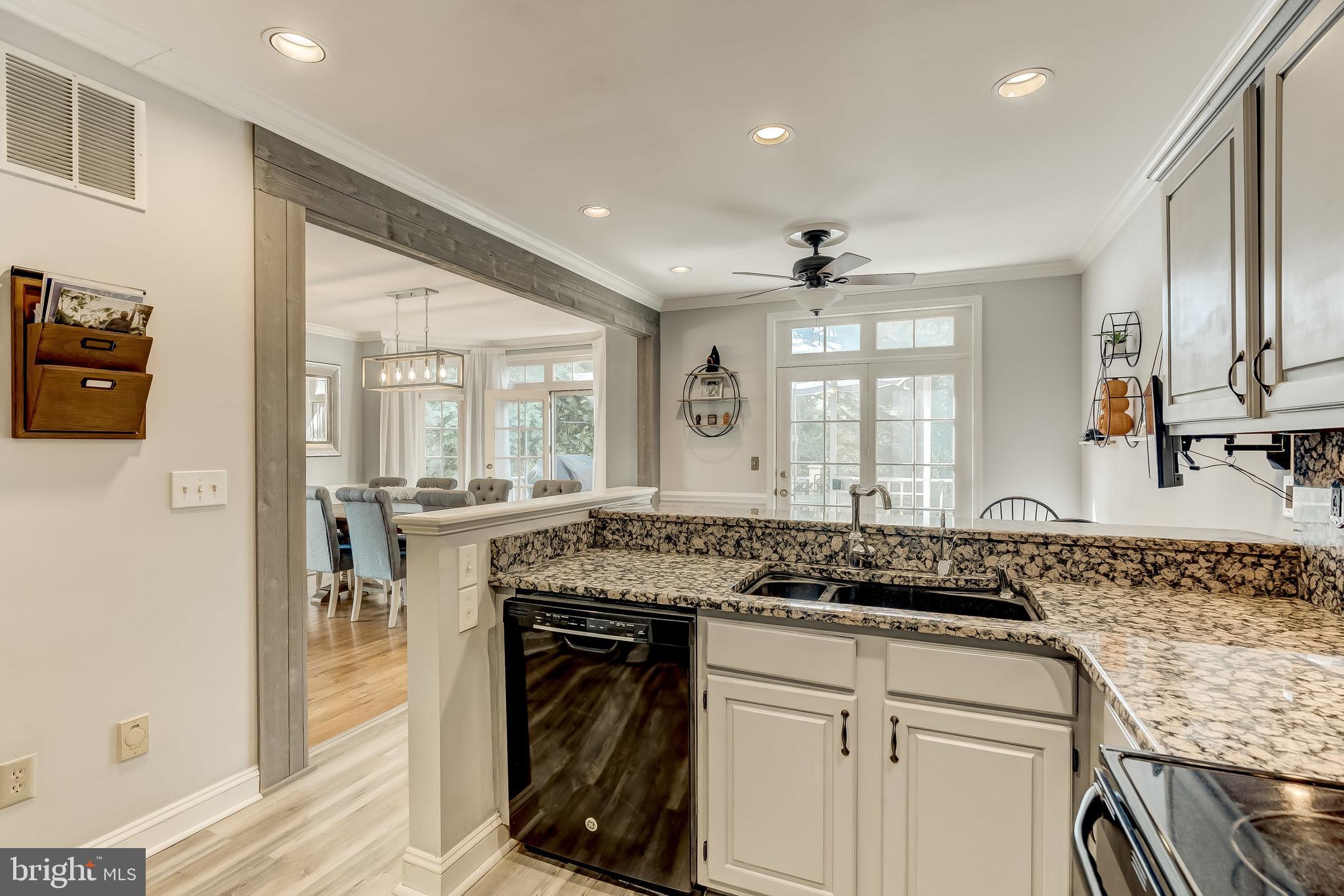 WELLINGTON WOODS - Residential