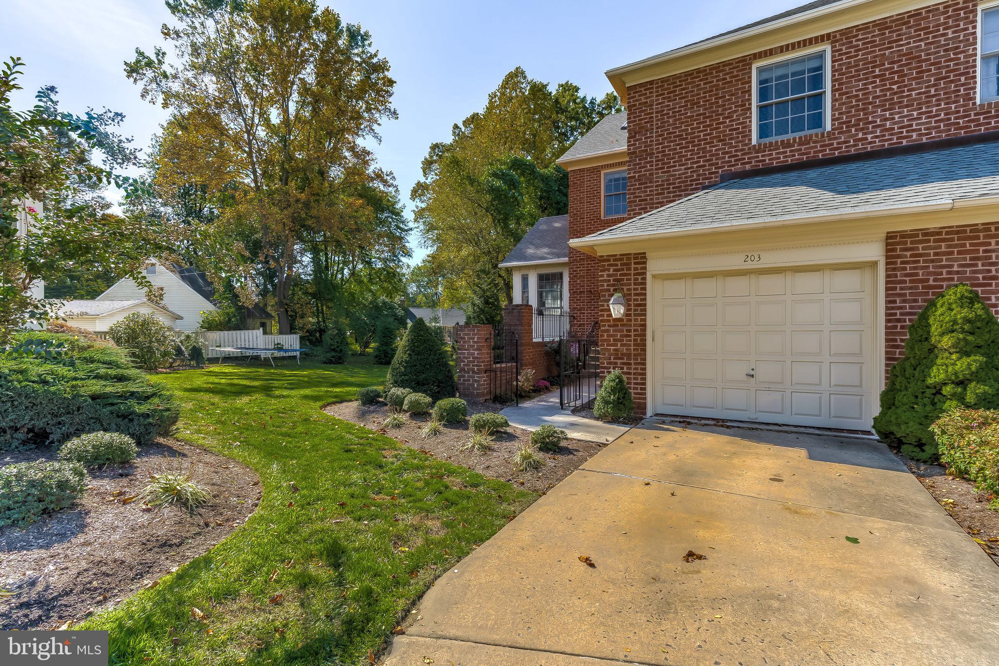 WELLINGTON WOODS - Residential