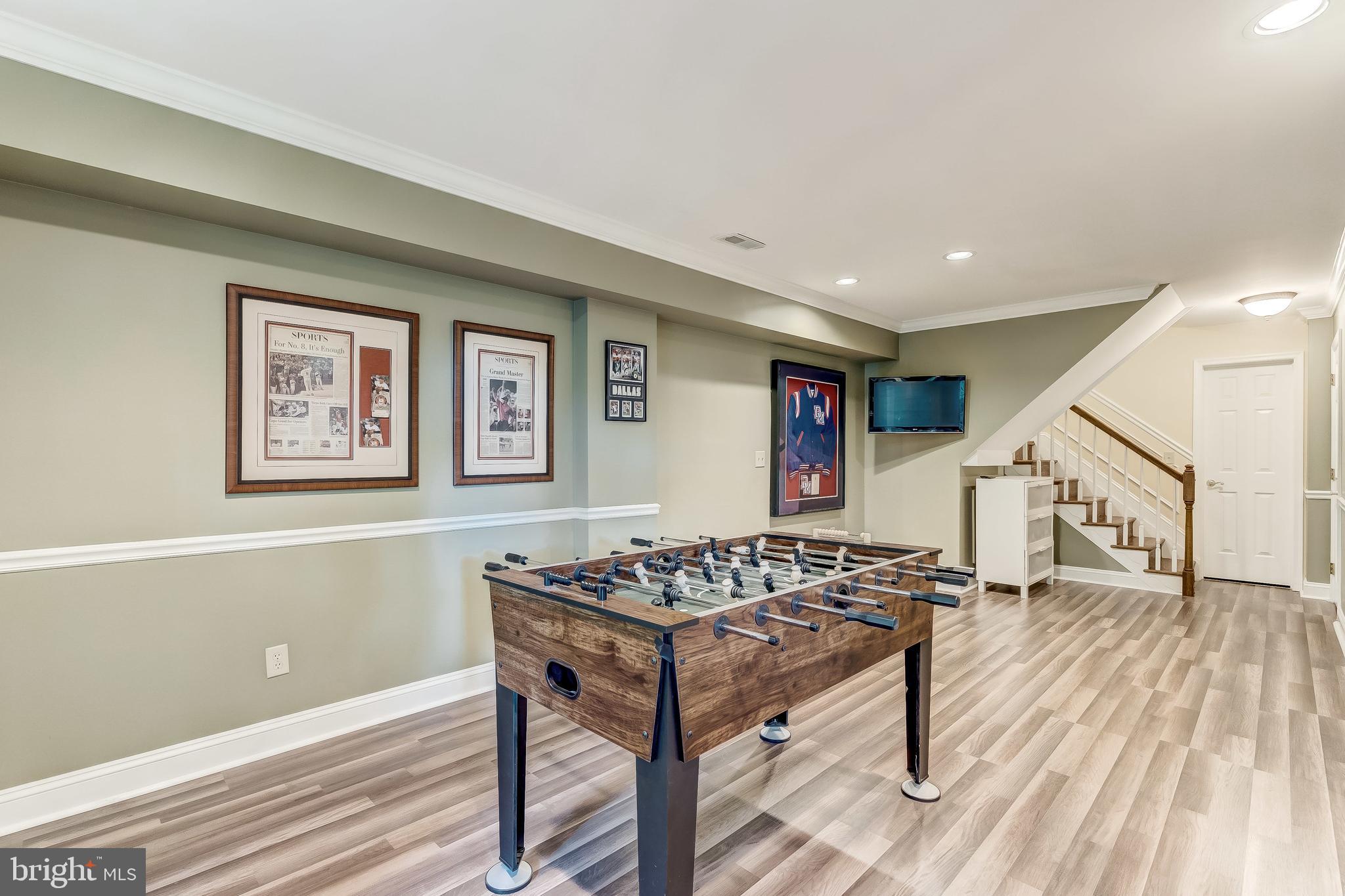 WELLINGTON WOODS - Residential