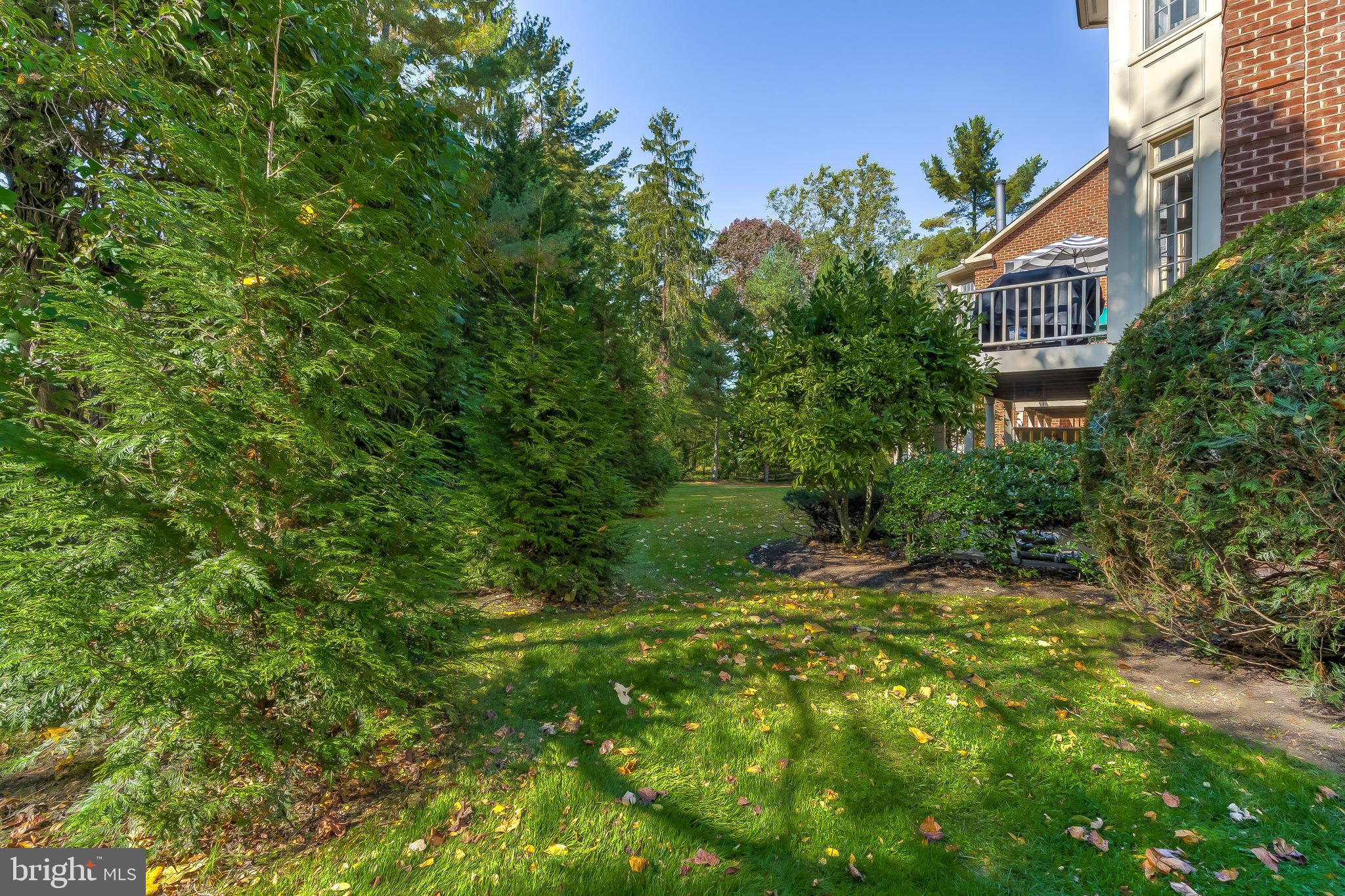 WELLINGTON WOODS - Residential