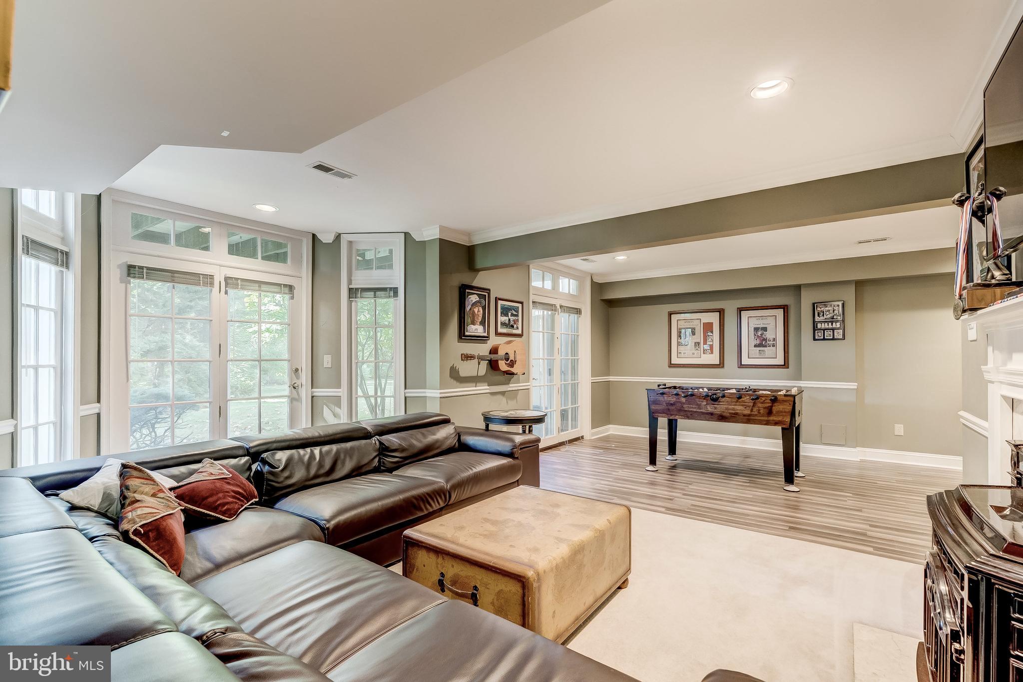 WELLINGTON WOODS - Residential