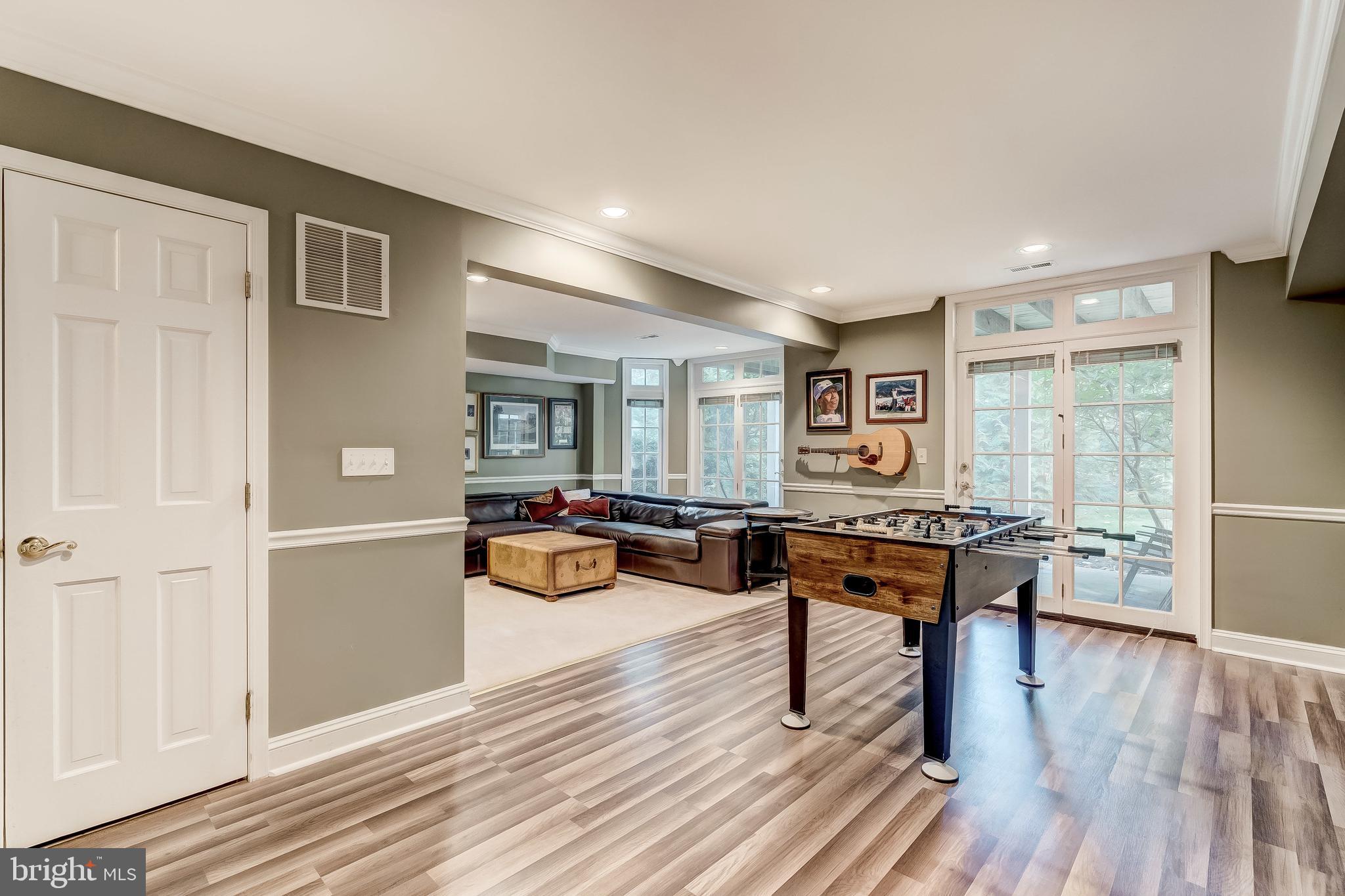 WELLINGTON WOODS - Residential