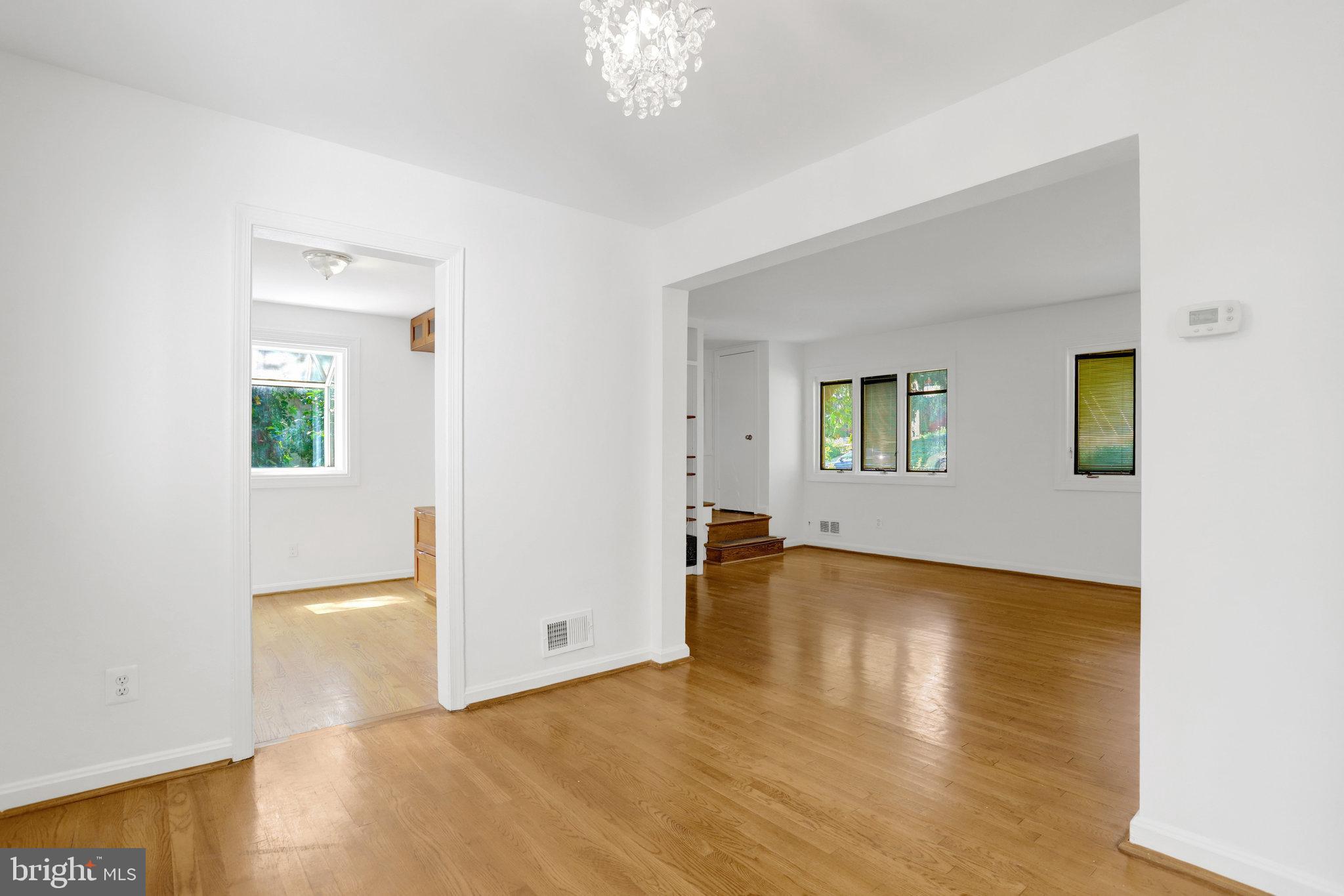 OAKCREST - Residential Lease