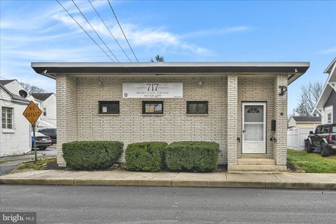120 W WATER STREET MIDDLETOWN PA 17057