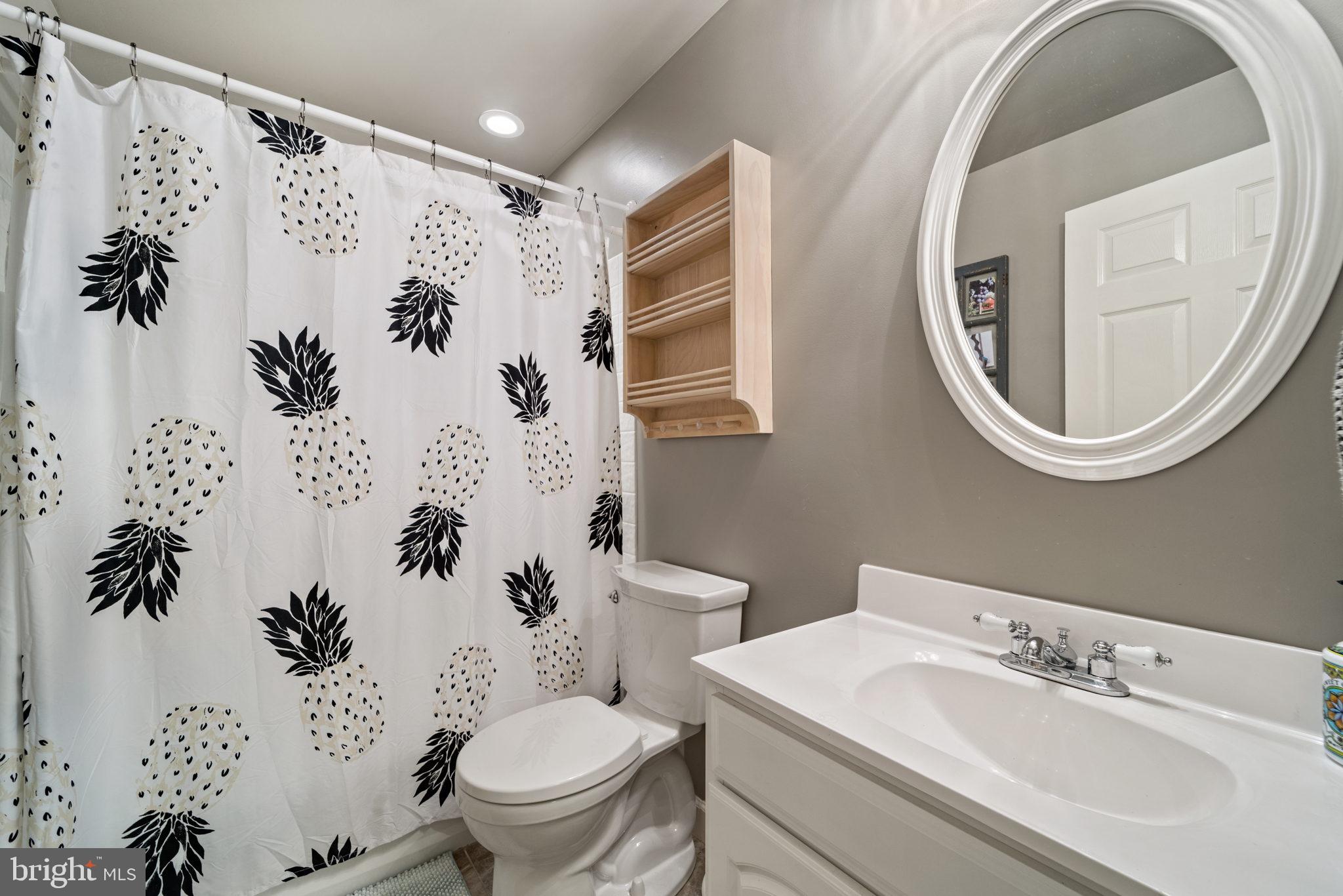 FARMWELL HUNT - Residential