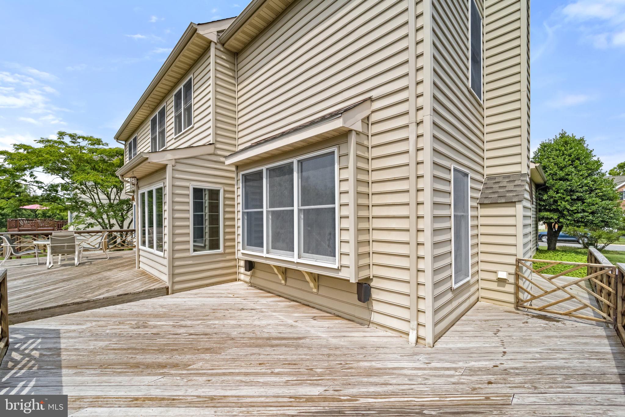 FARMWELL HUNT - Residential