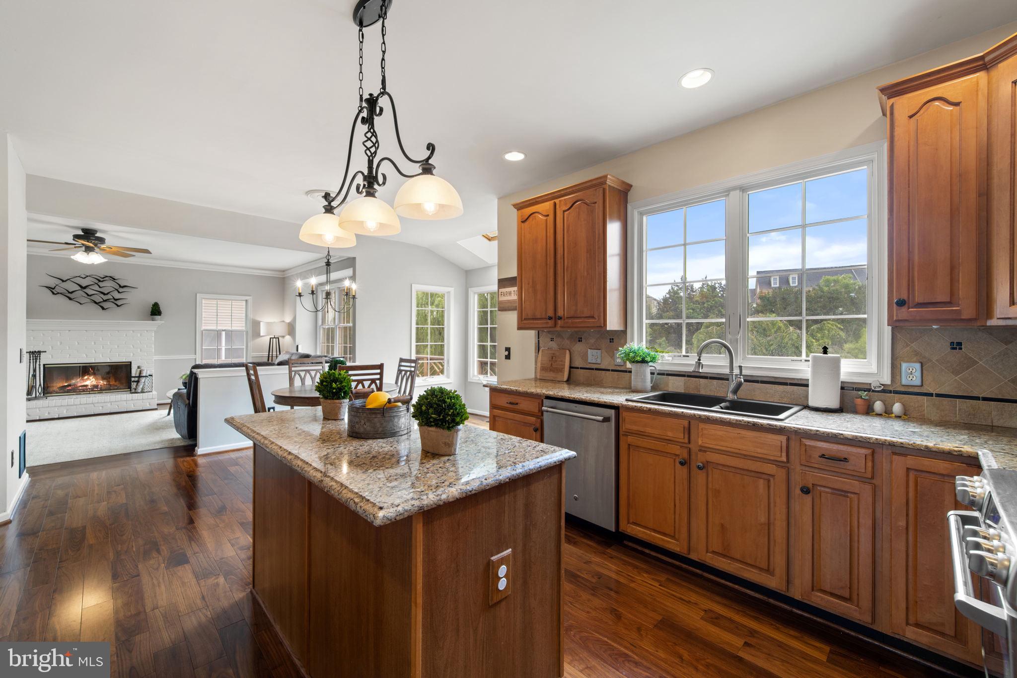 FARMWELL HUNT - Residential