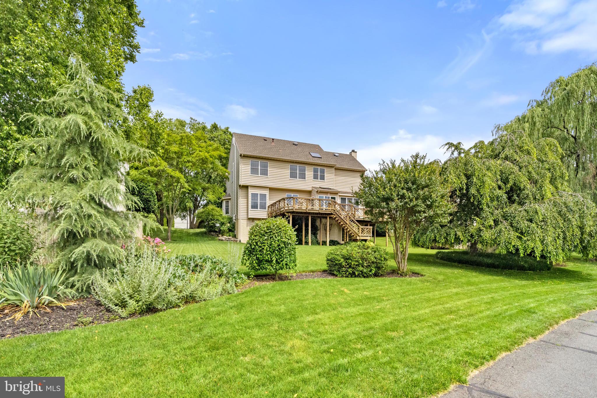 FARMWELL HUNT - Residential