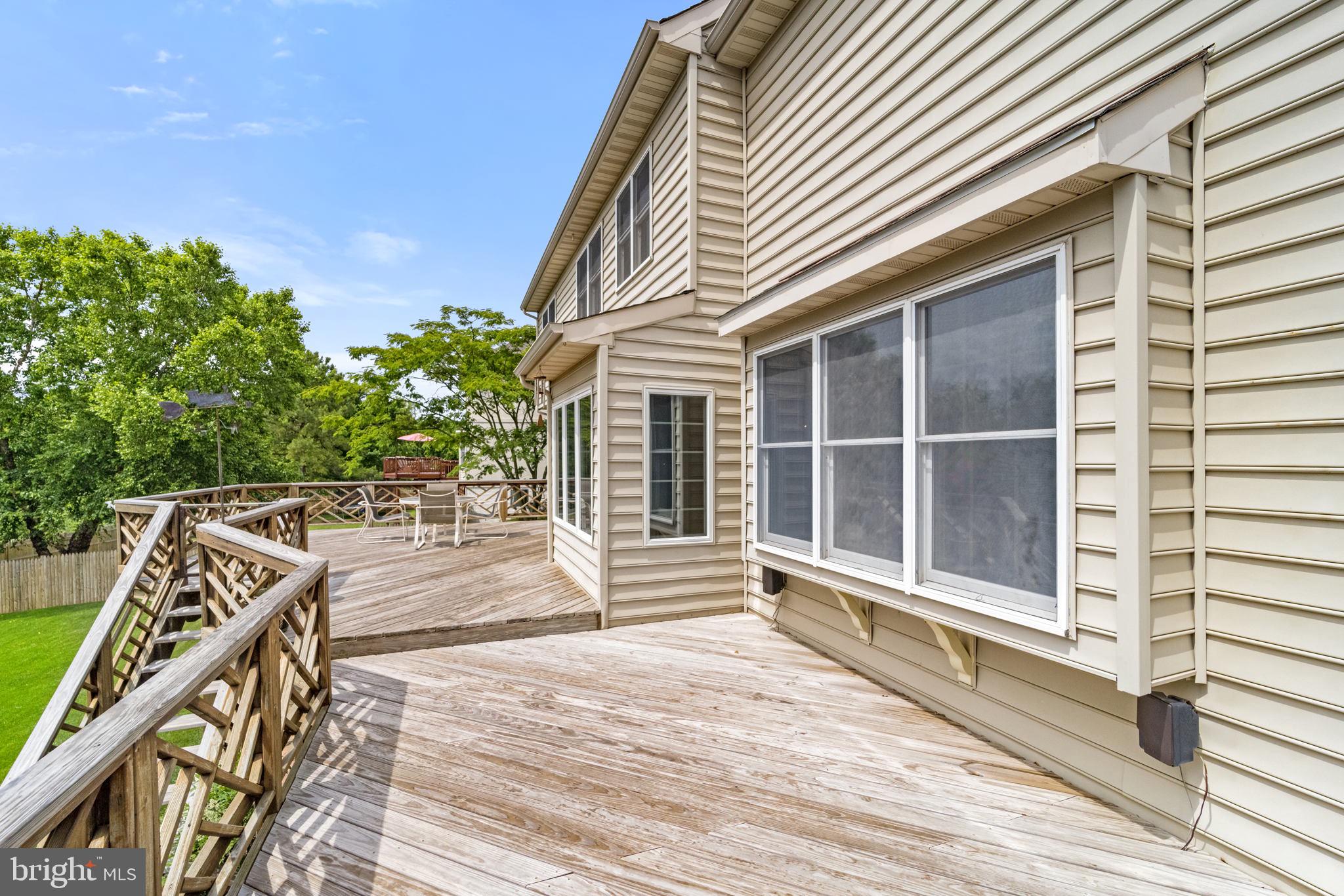 FARMWELL HUNT - Residential