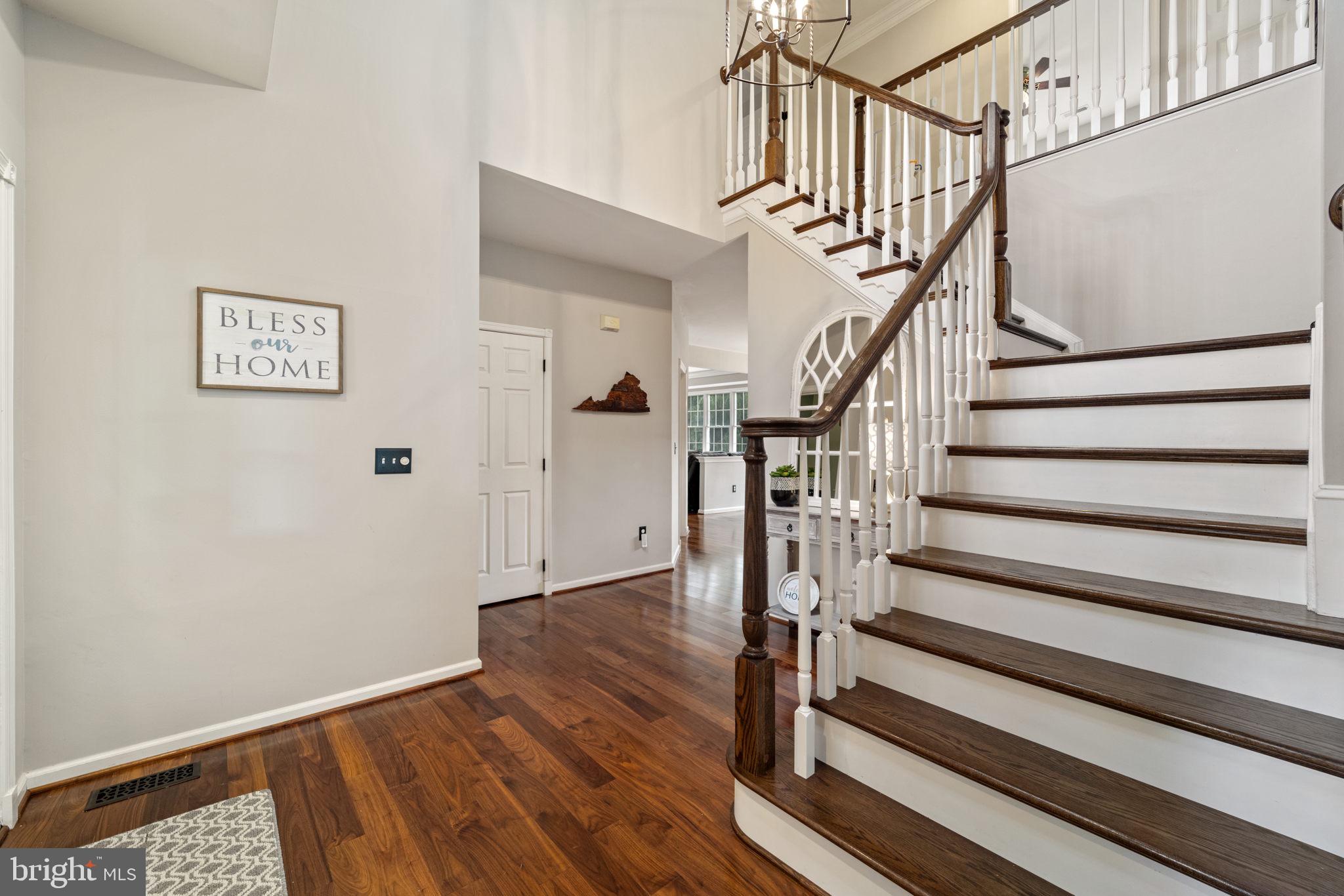 FARMWELL HUNT - Residential