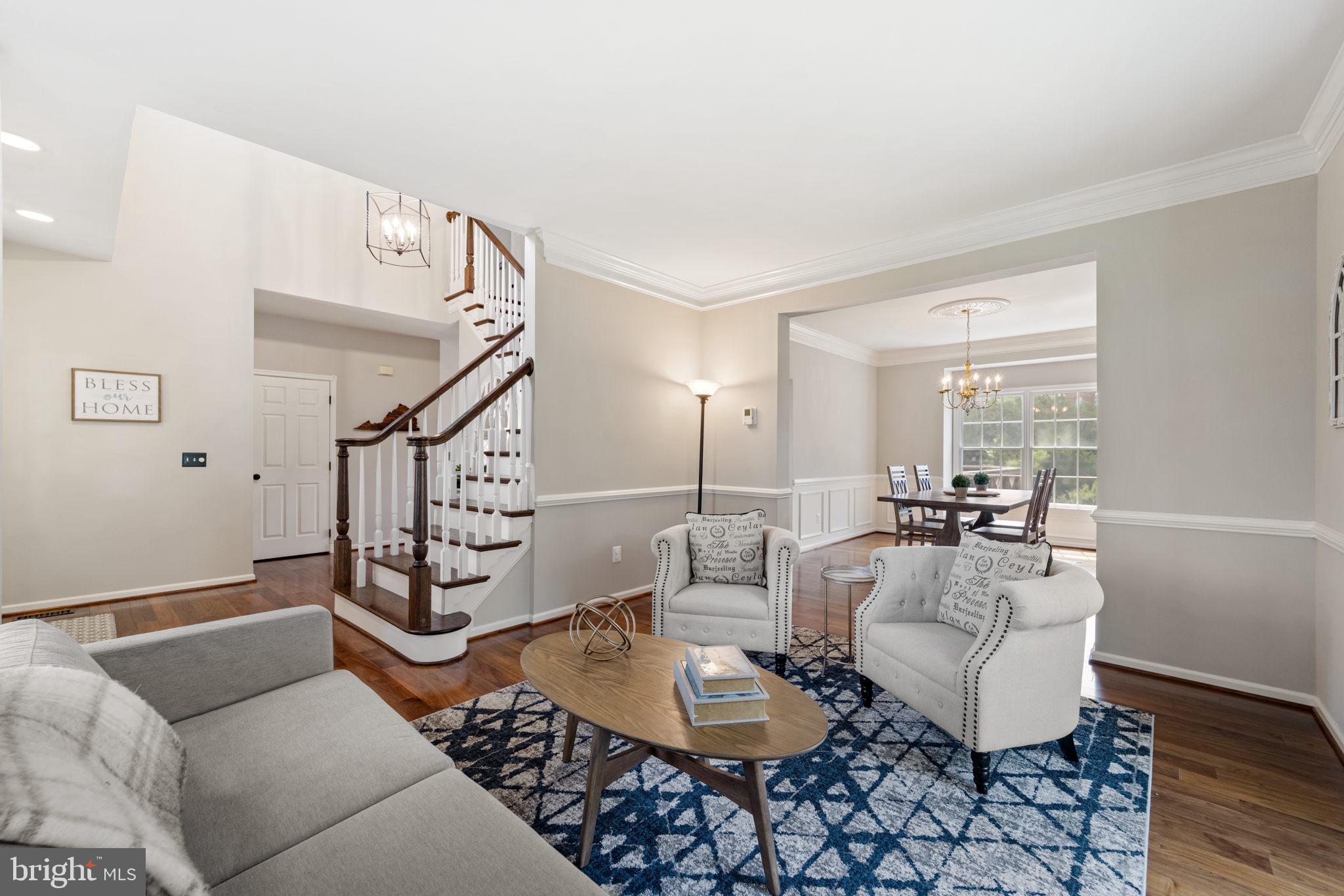 FARMWELL HUNT - Residential