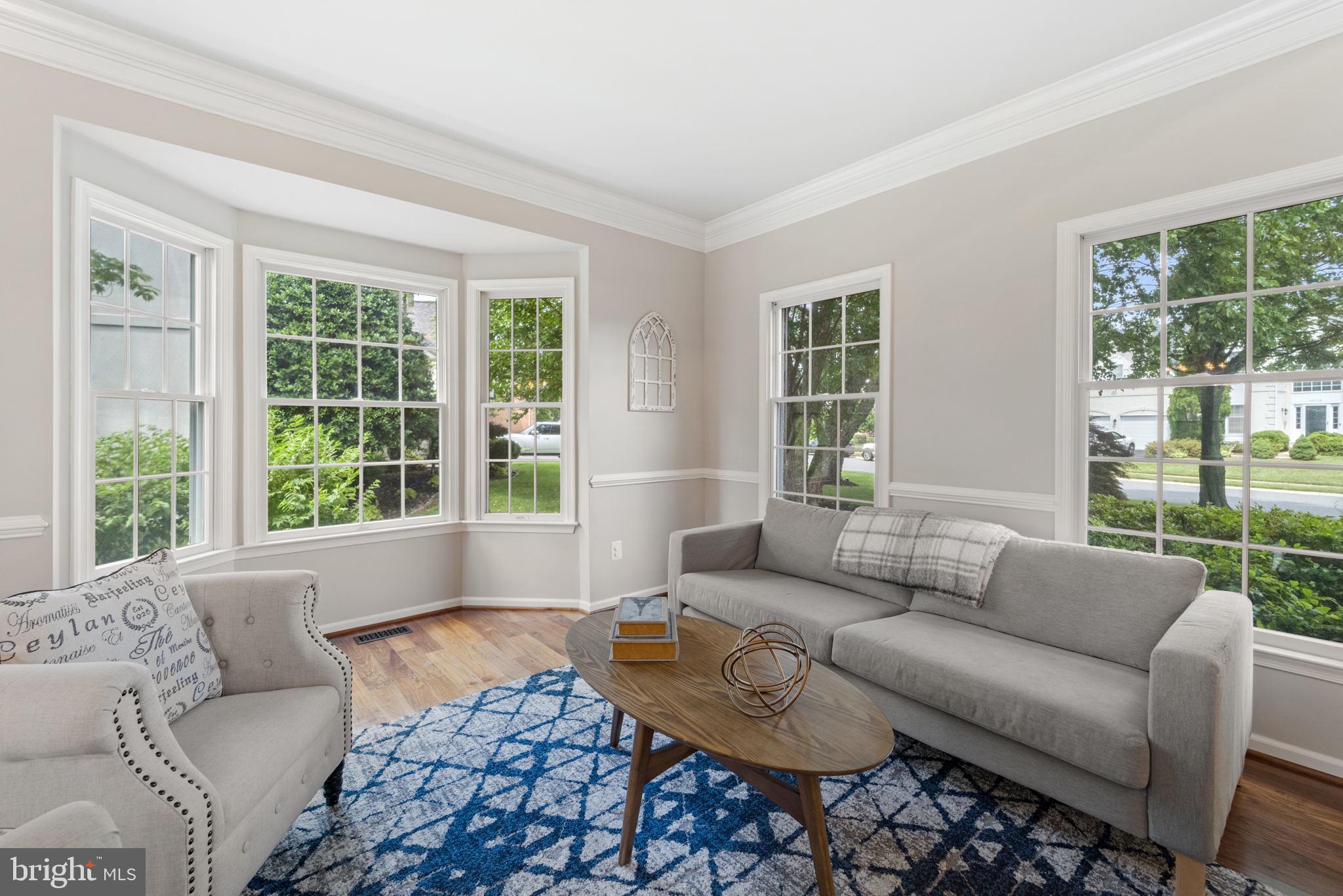 FARMWELL HUNT - Residential