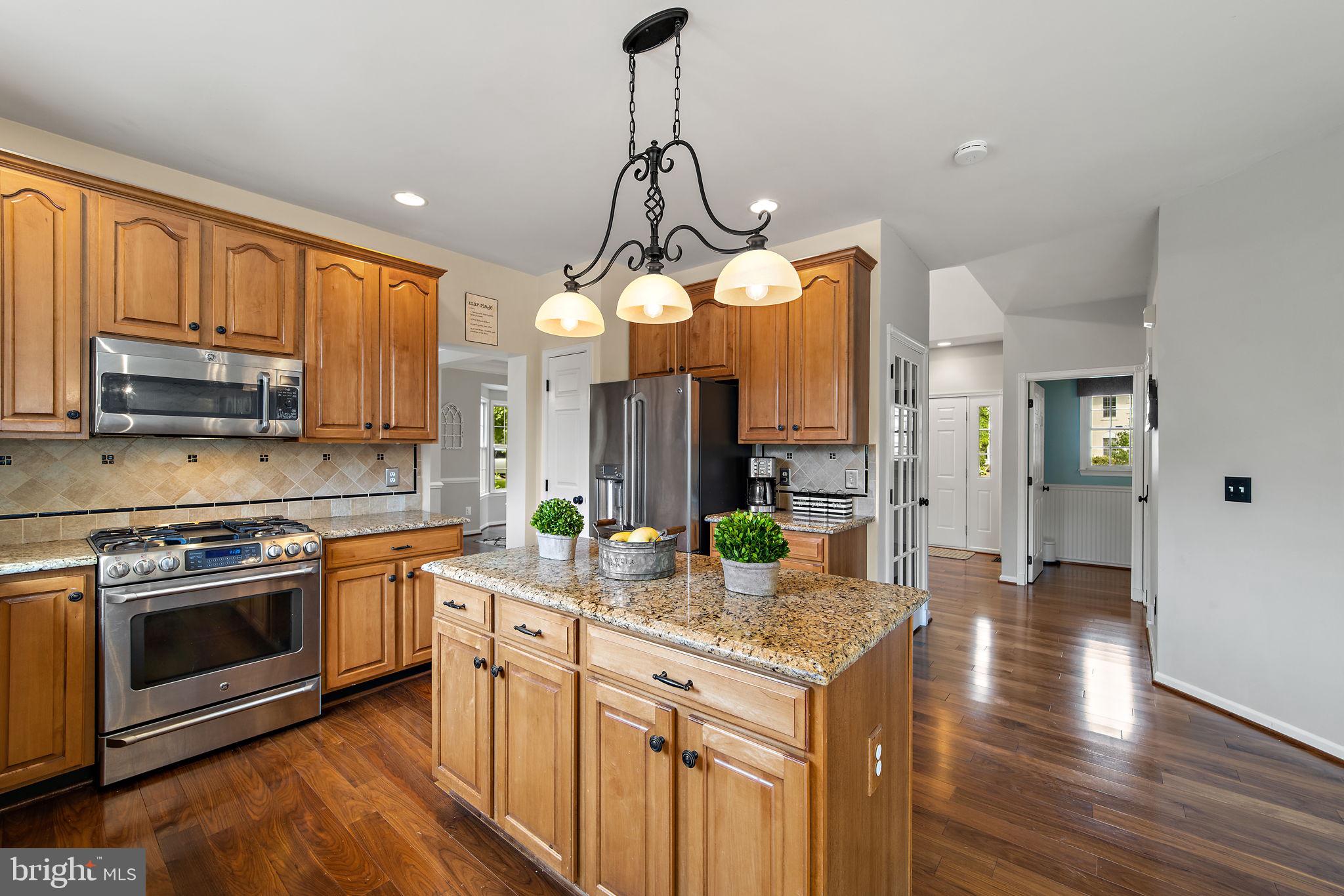 FARMWELL HUNT - Residential