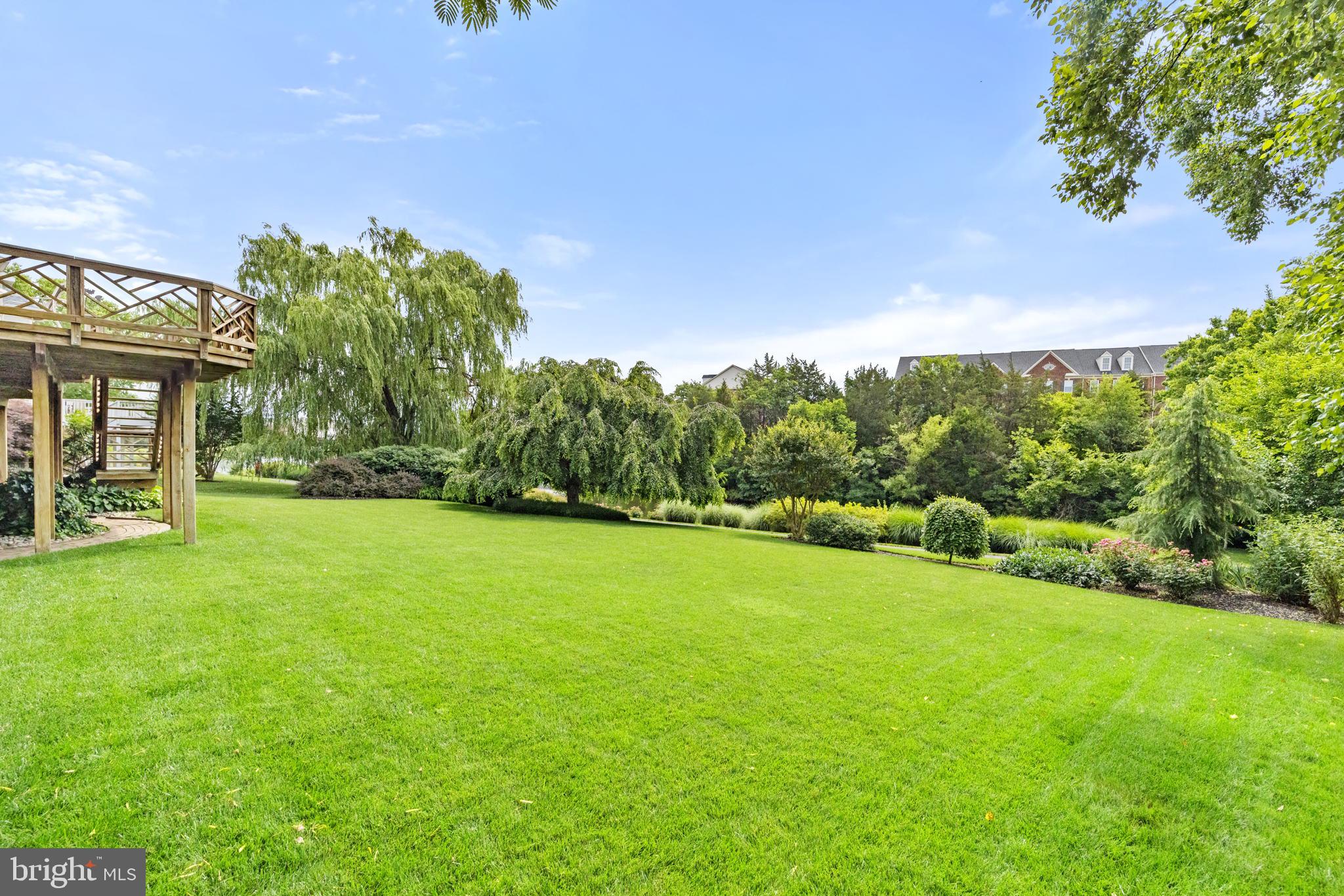 FARMWELL HUNT - Residential